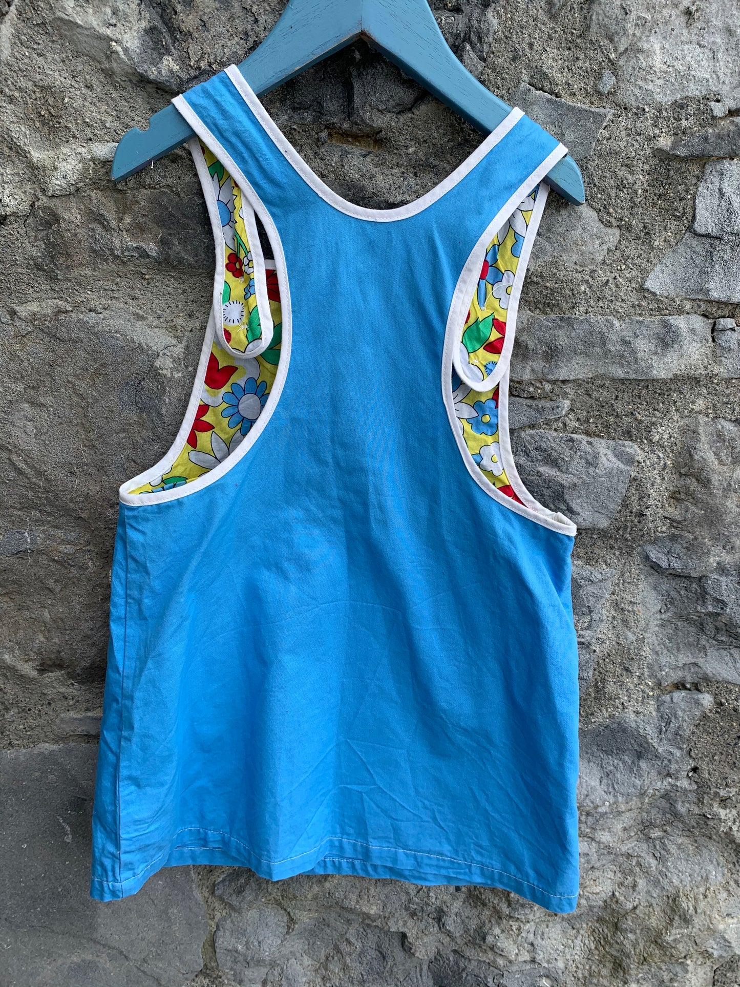 Blue pinafore 4-5y (104-110cm)