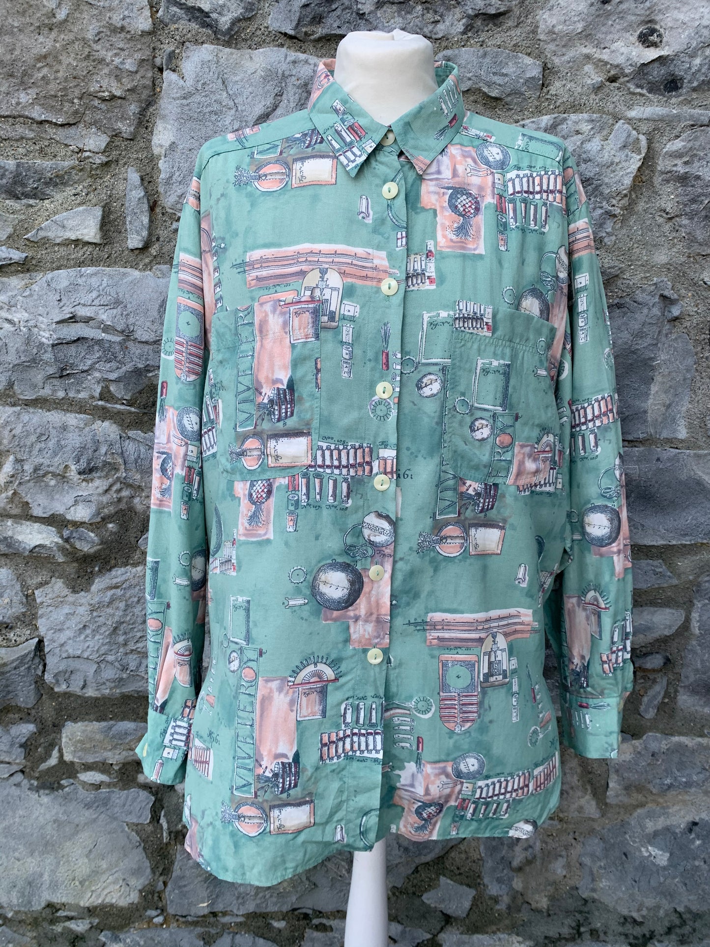 Verse green lab shirt Large