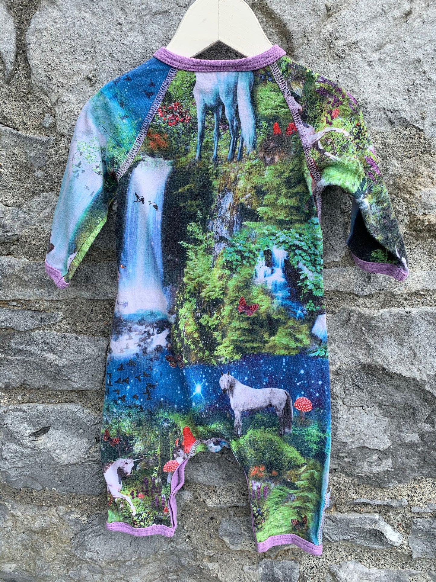 Unicorn onesie 3m (62cm)