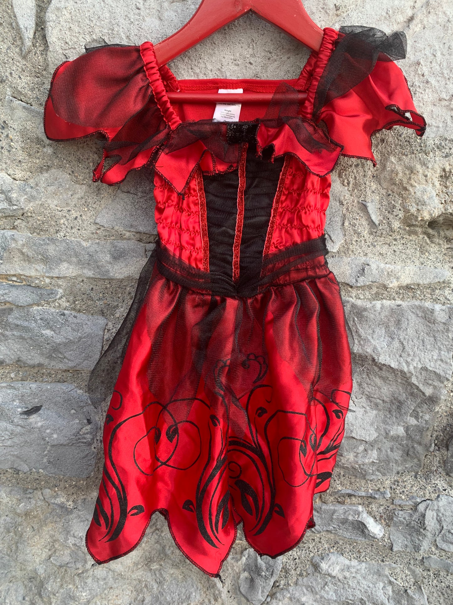Red witch 2-3y (92-98cm)