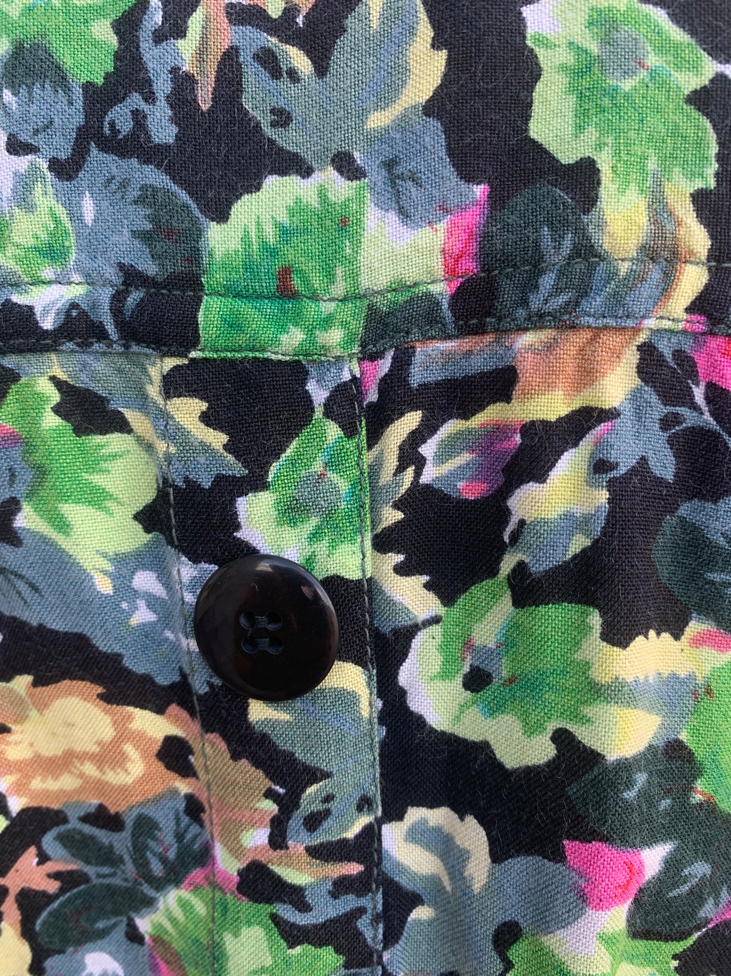 Gillo floral shirt with back buttons uk 14-16