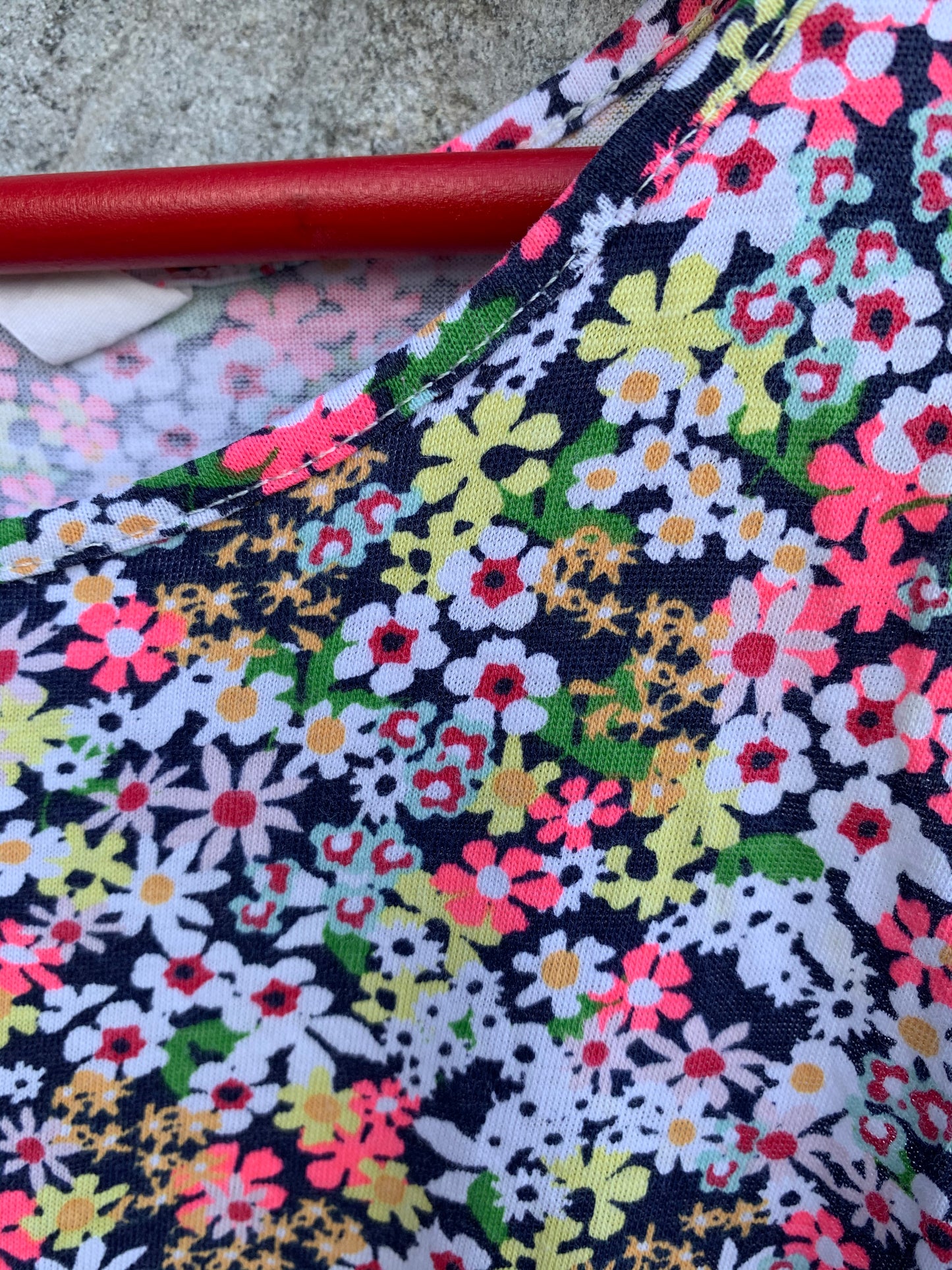 Floral sleeveless dress 6y (116cm)