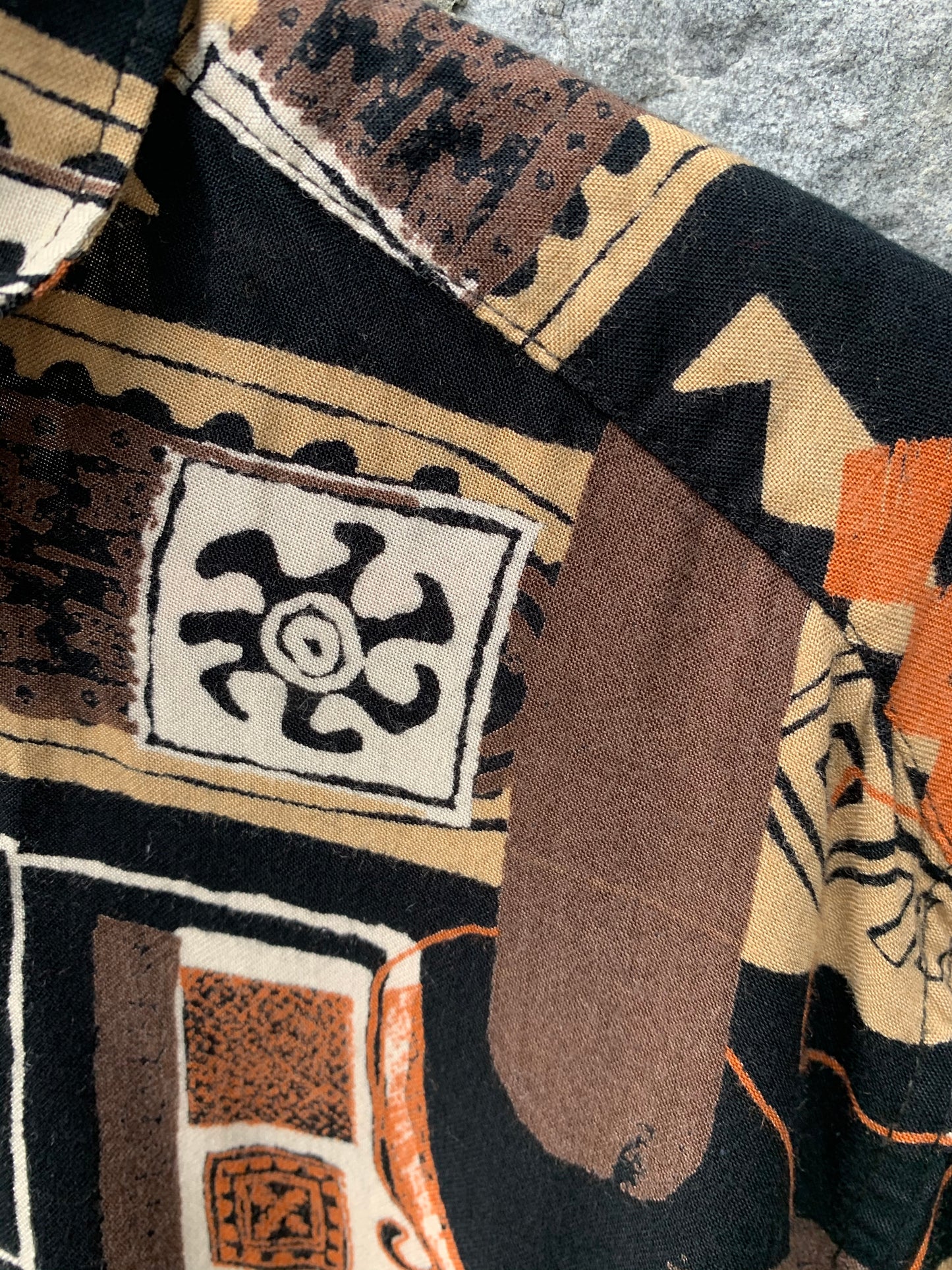 80s abstract shirt 9-10y (134-140cm)