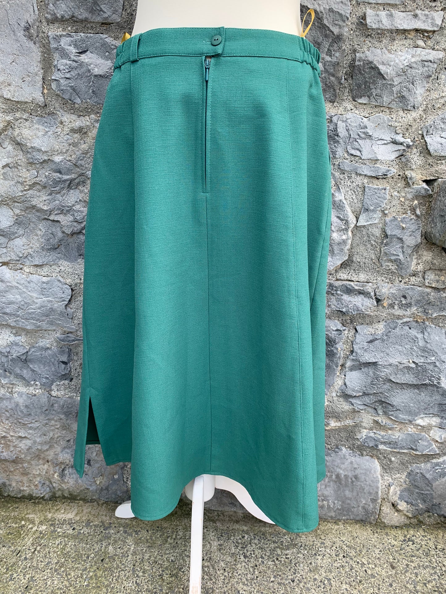 Trevira Bavarian skirt with embroidery uk 14
