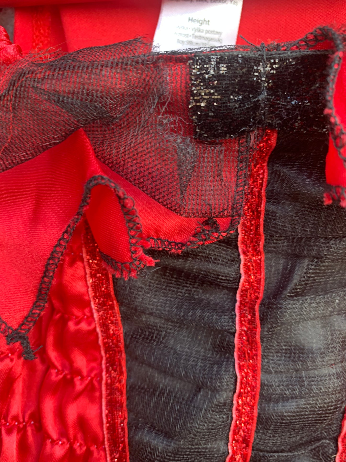 Red witch 2-3y (92-98cm)
