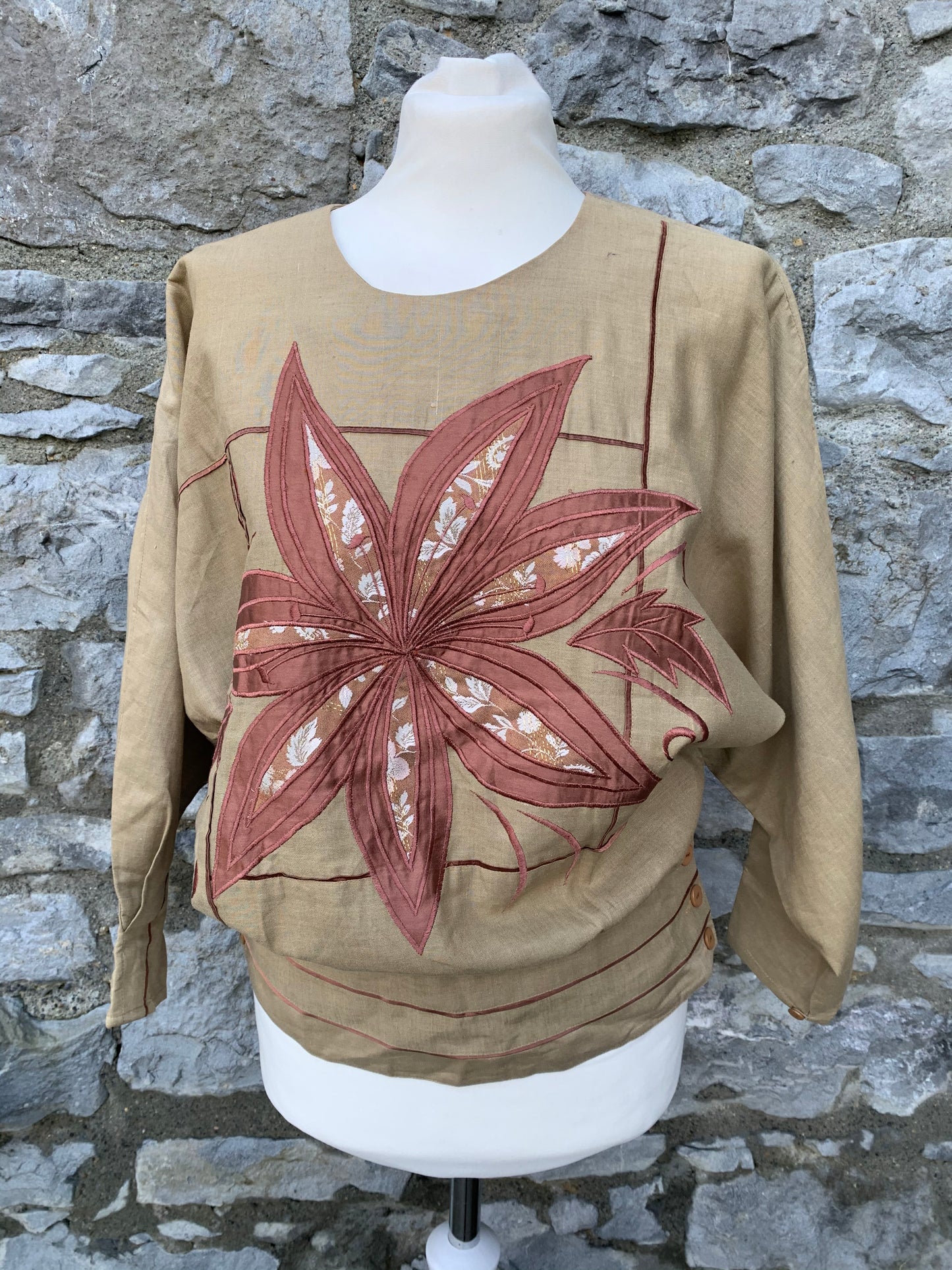 Lucia olive top with big flower uk 8