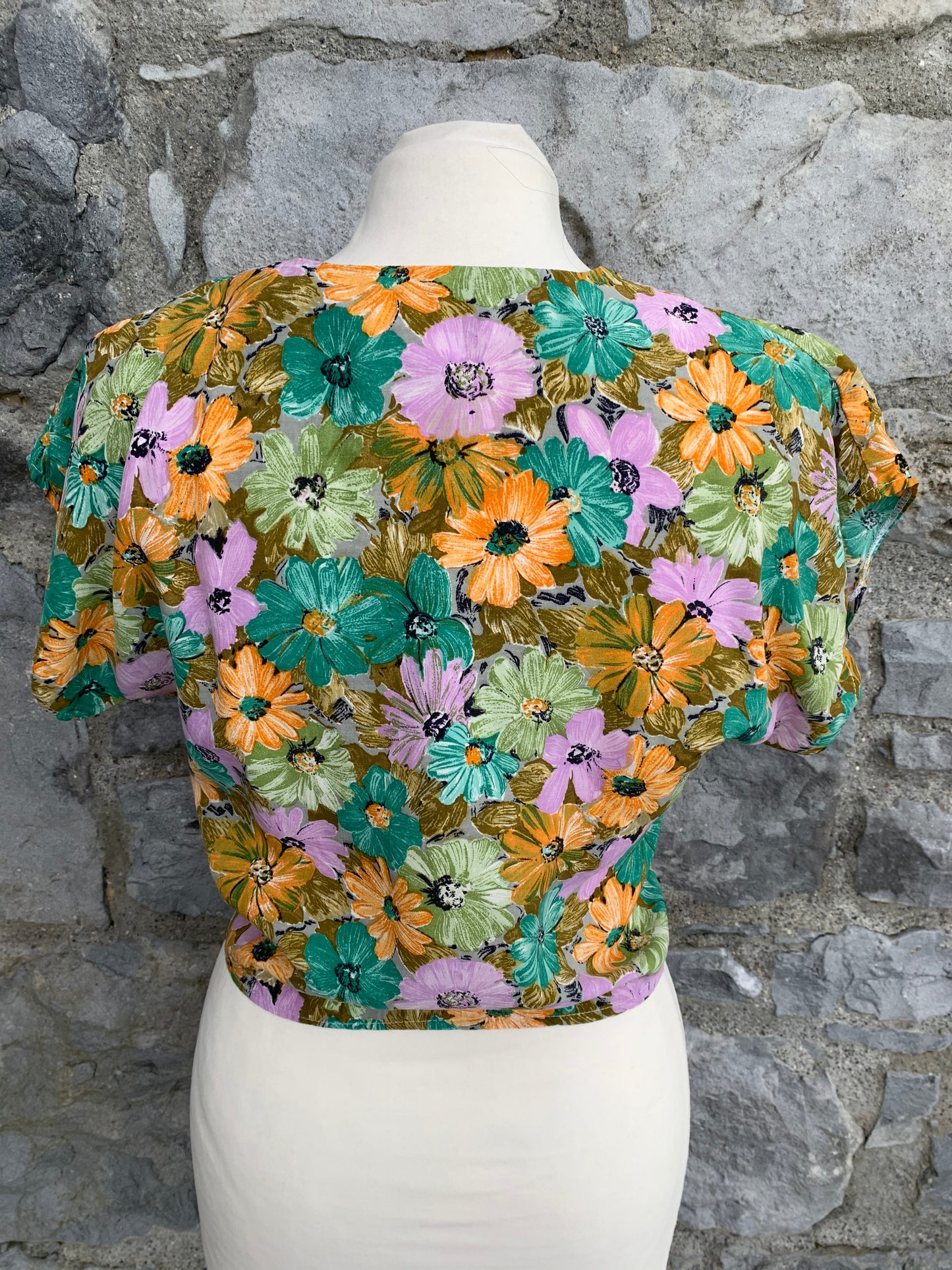 Cropped front knot shirt uk 10