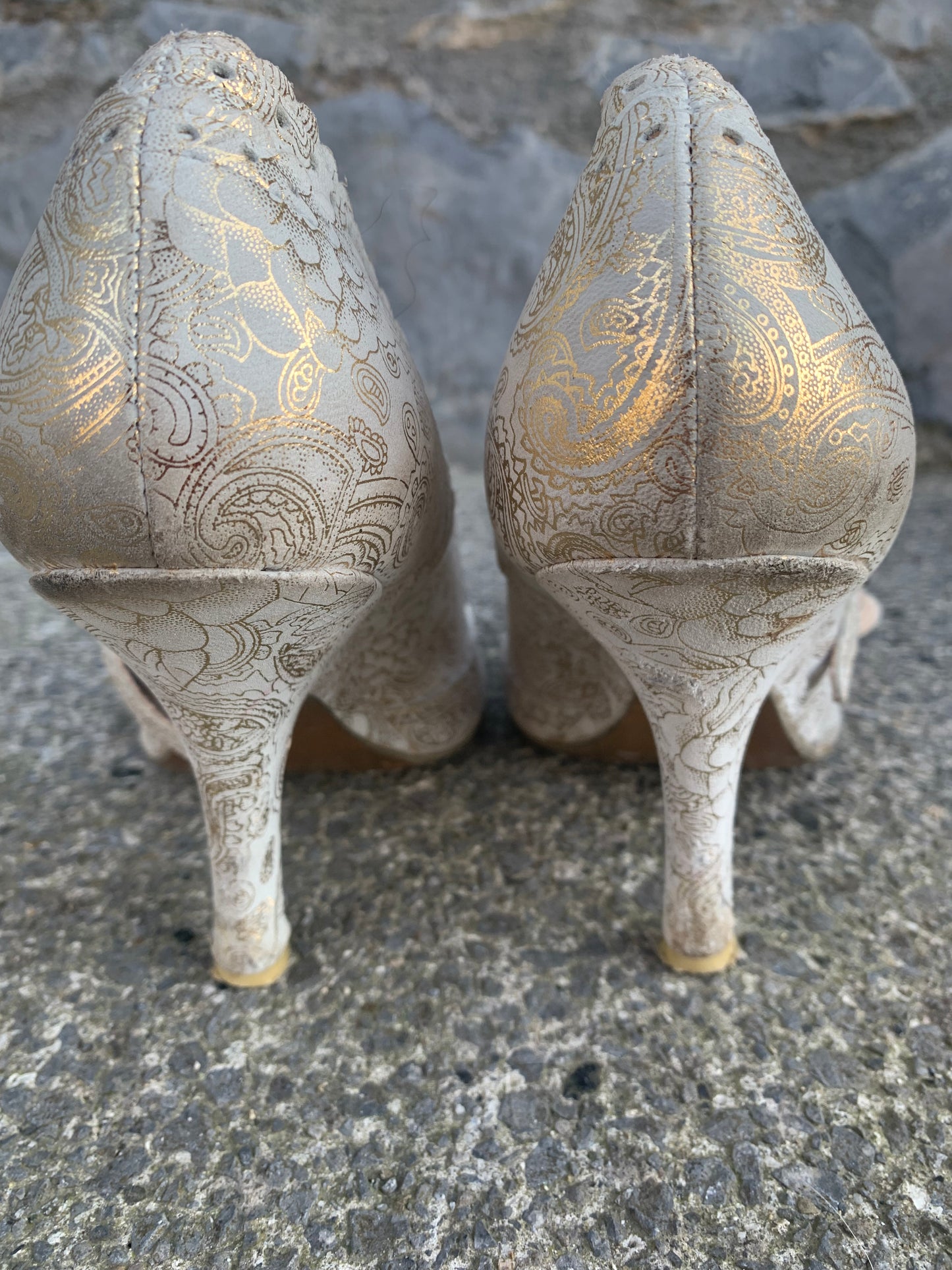 Cream heels uk 6.5 (eu 40)
