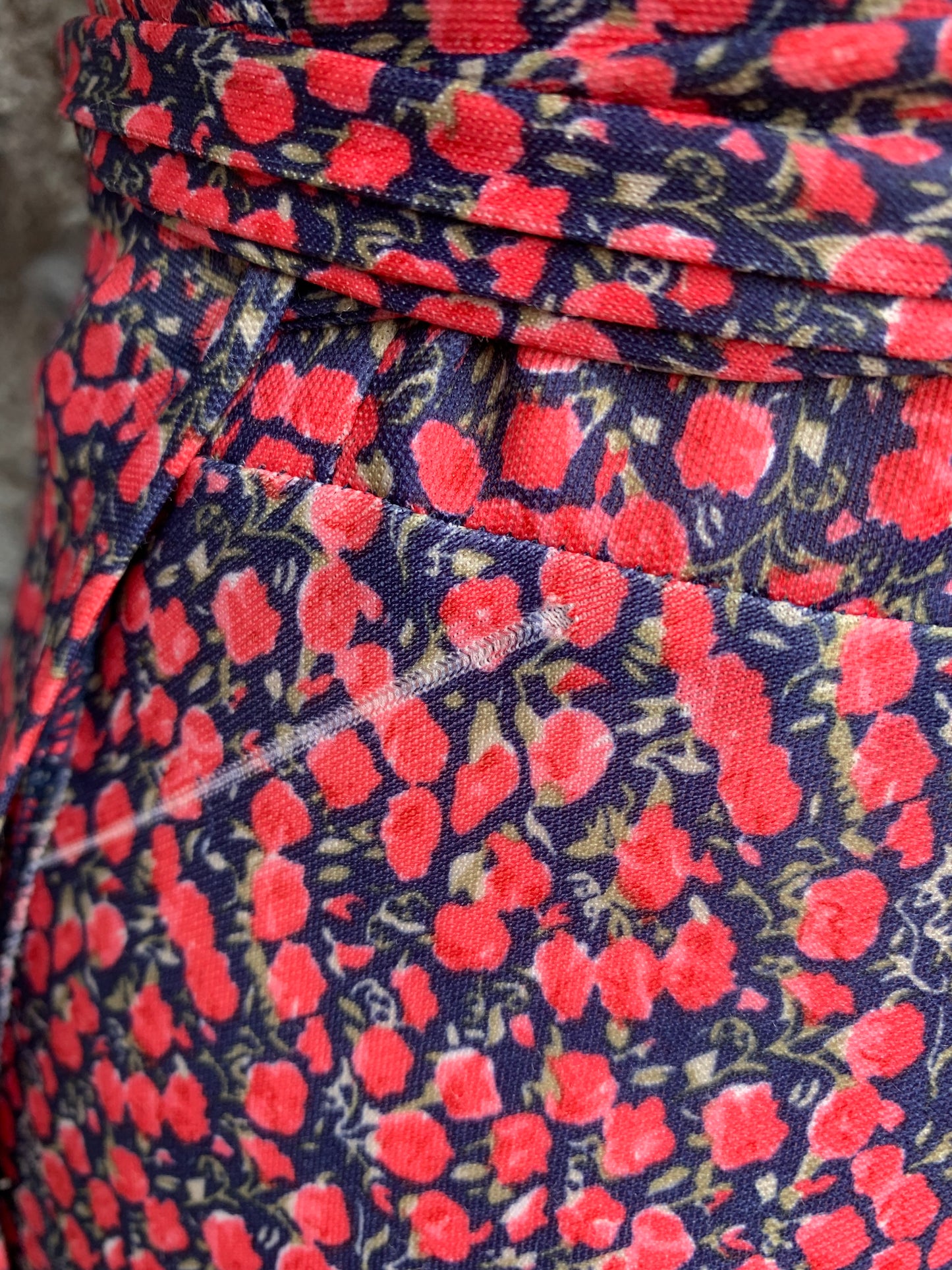 Red flowers wrap dress uk 10-12