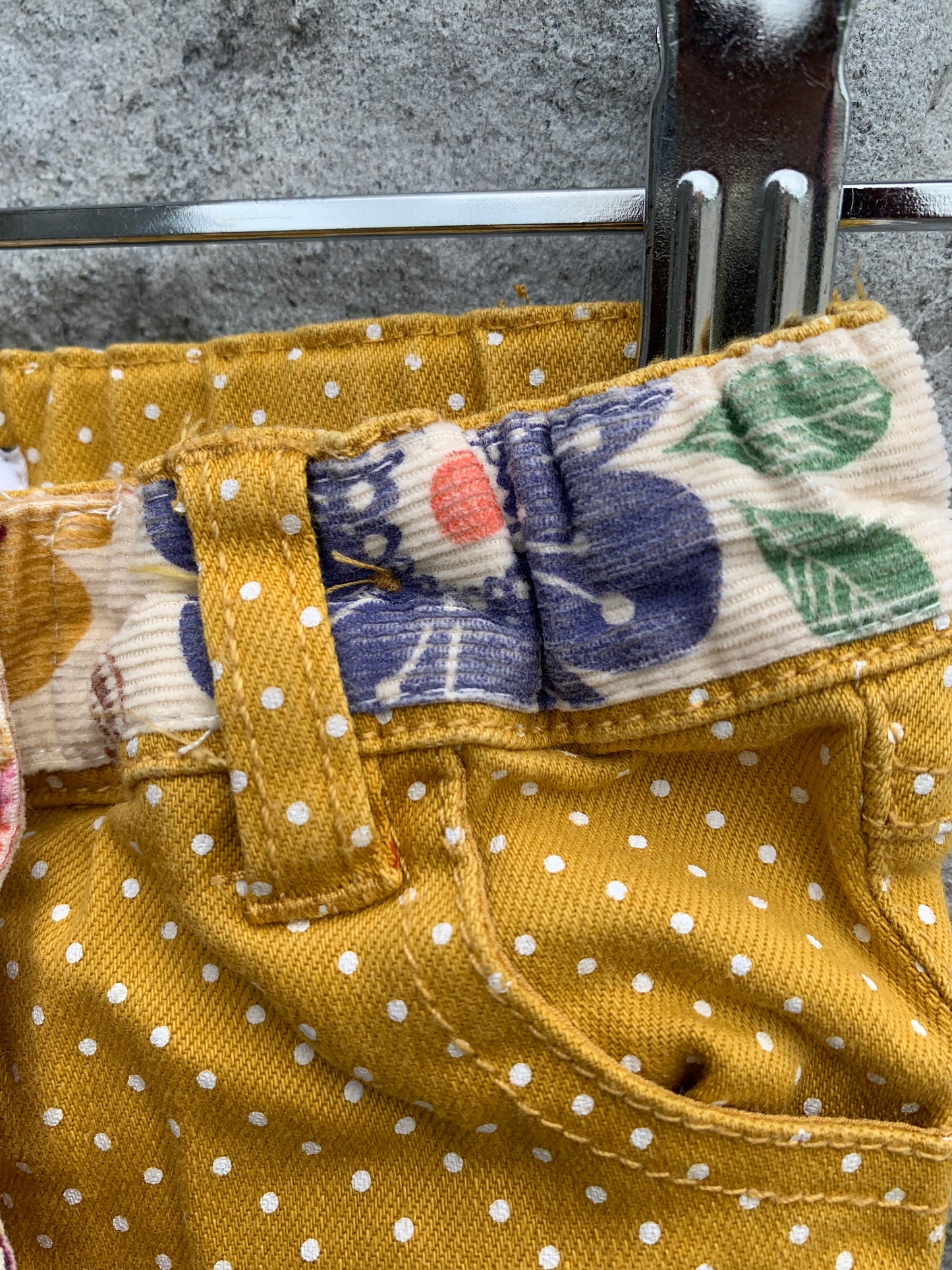 Mustard polka dot jeans 0-3m (56-62cm)