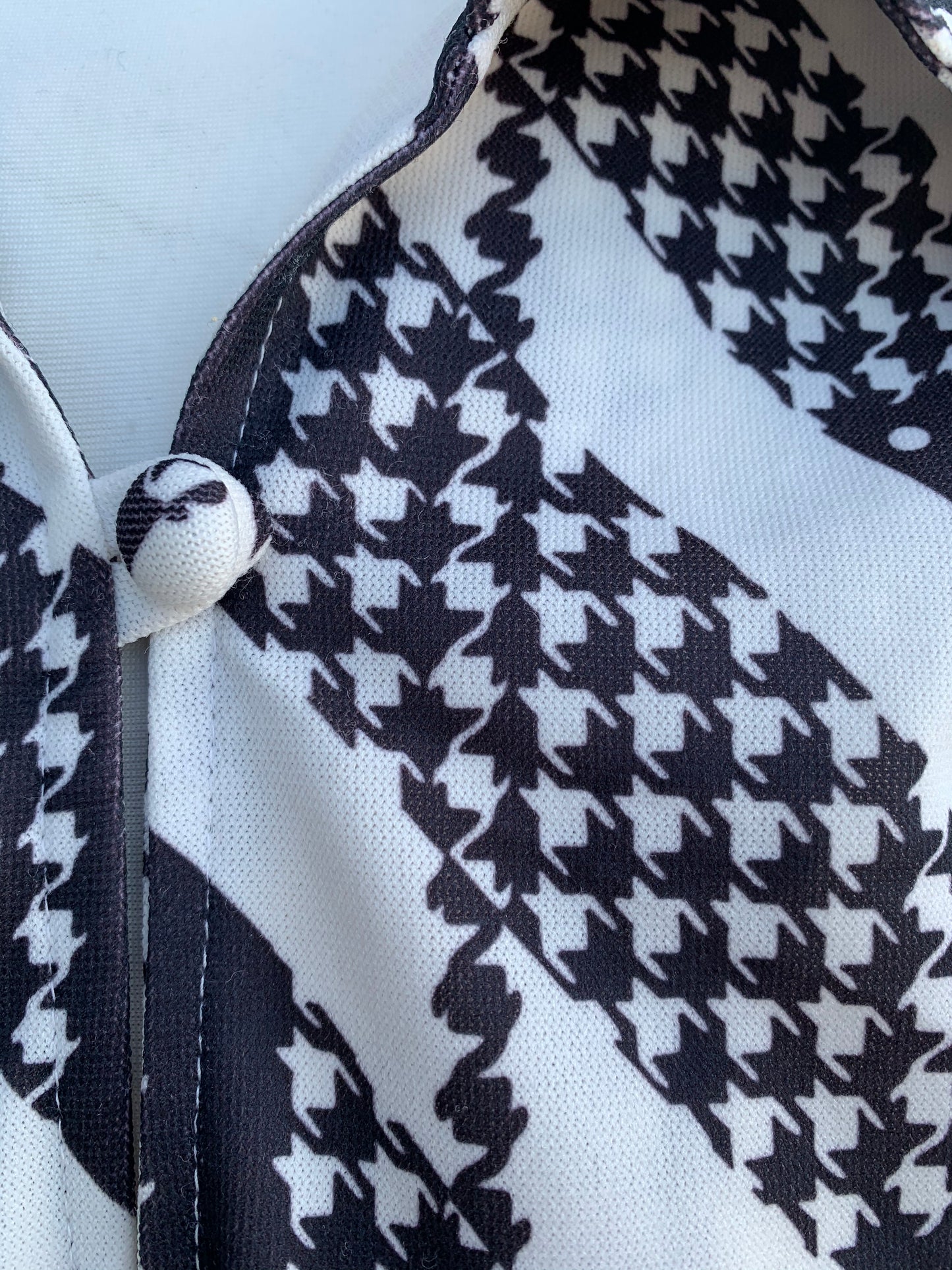 Olino 70s Black&white top uk 12
