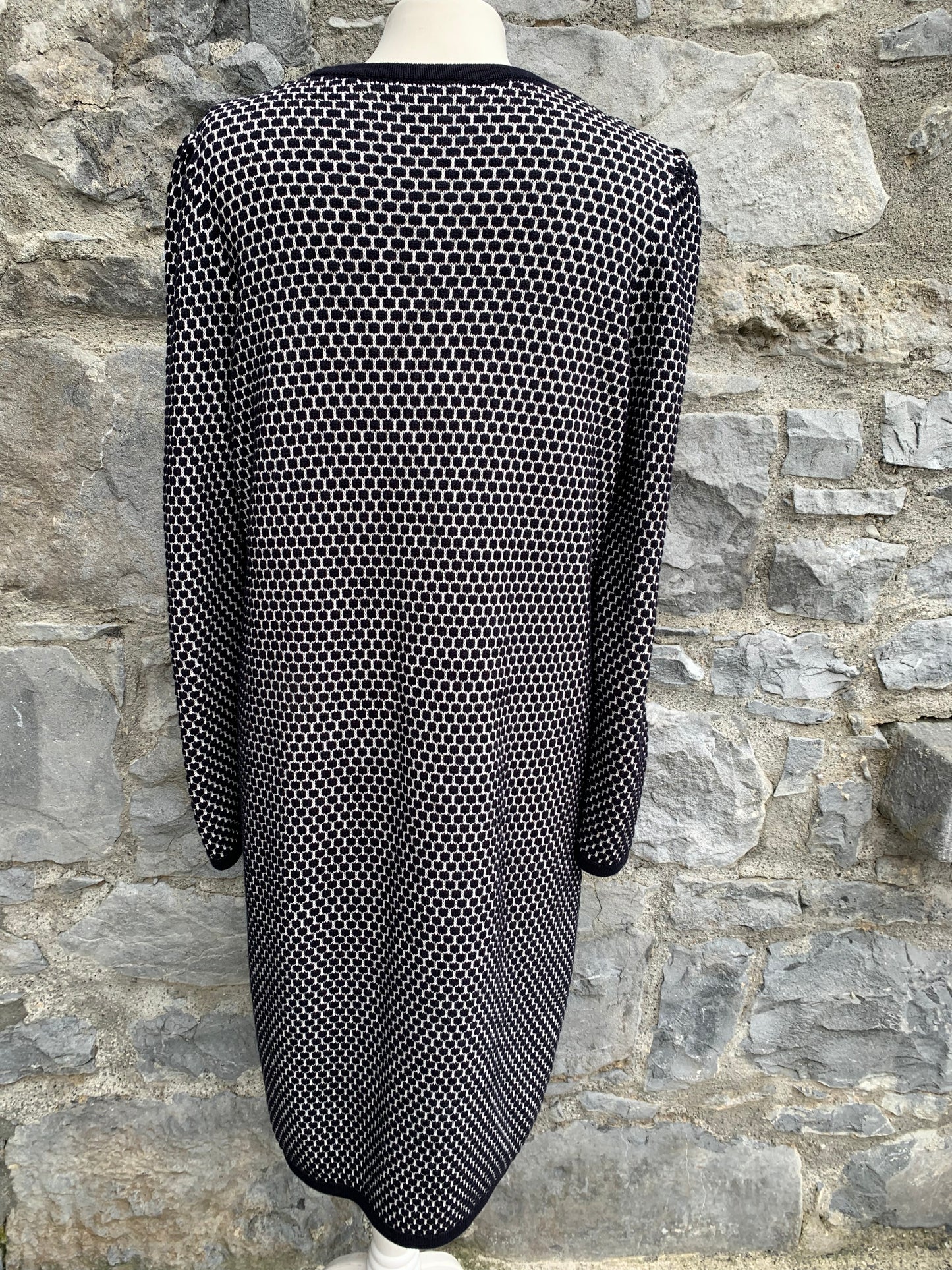 Black&white raised knit dress uk 14