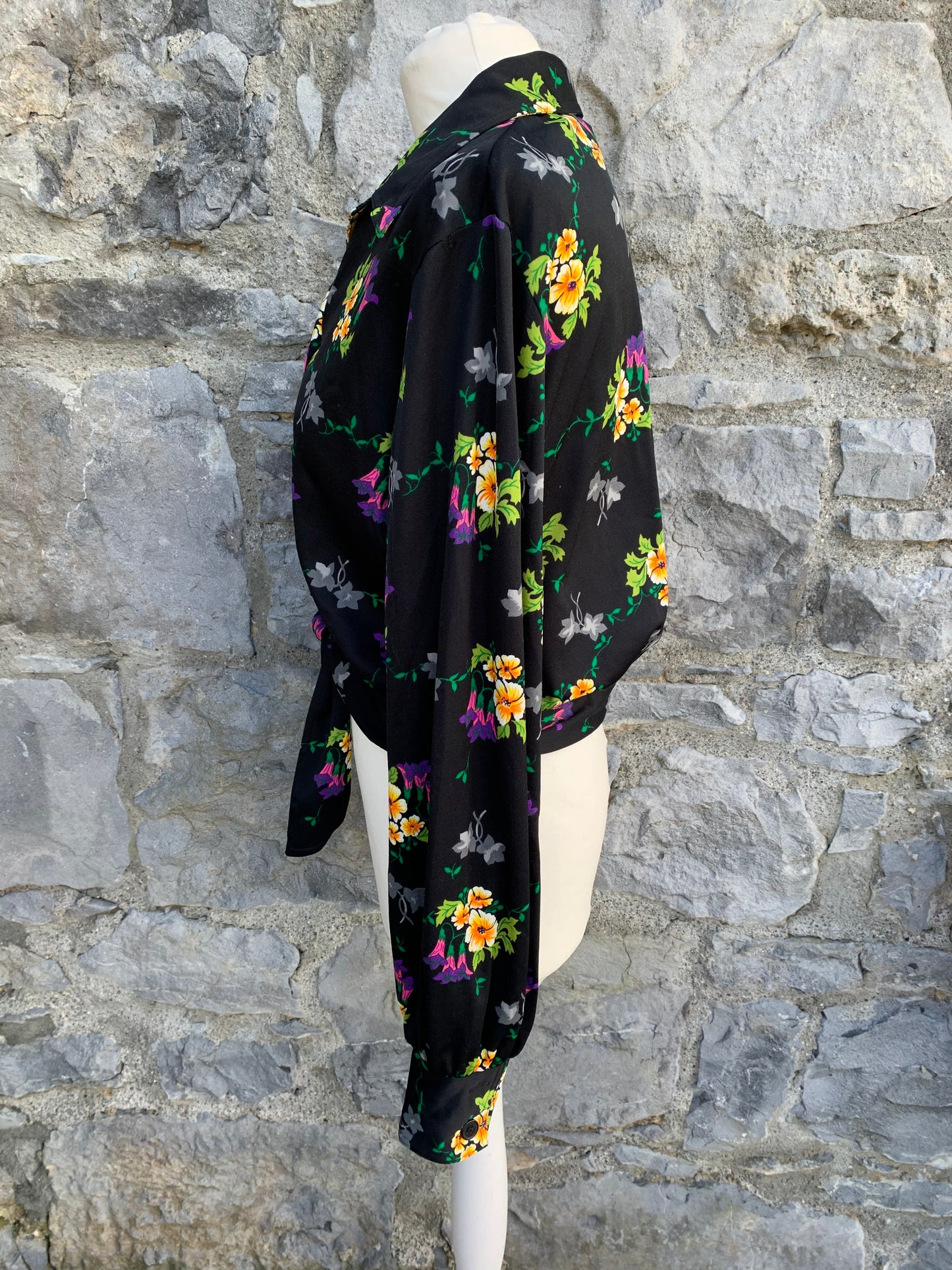Liljeros black floral cropped shirt uk 14