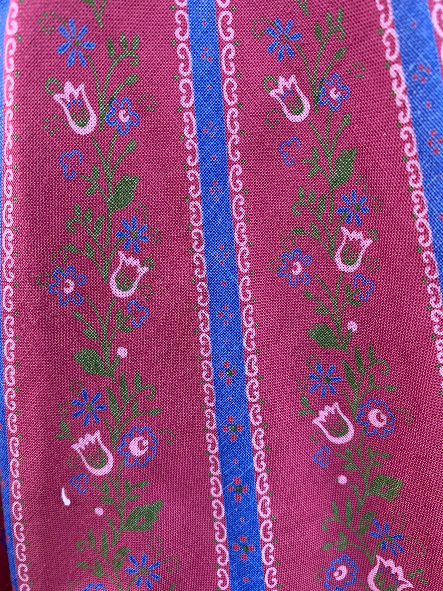 Pink folk skirt with flowers uk 8-10