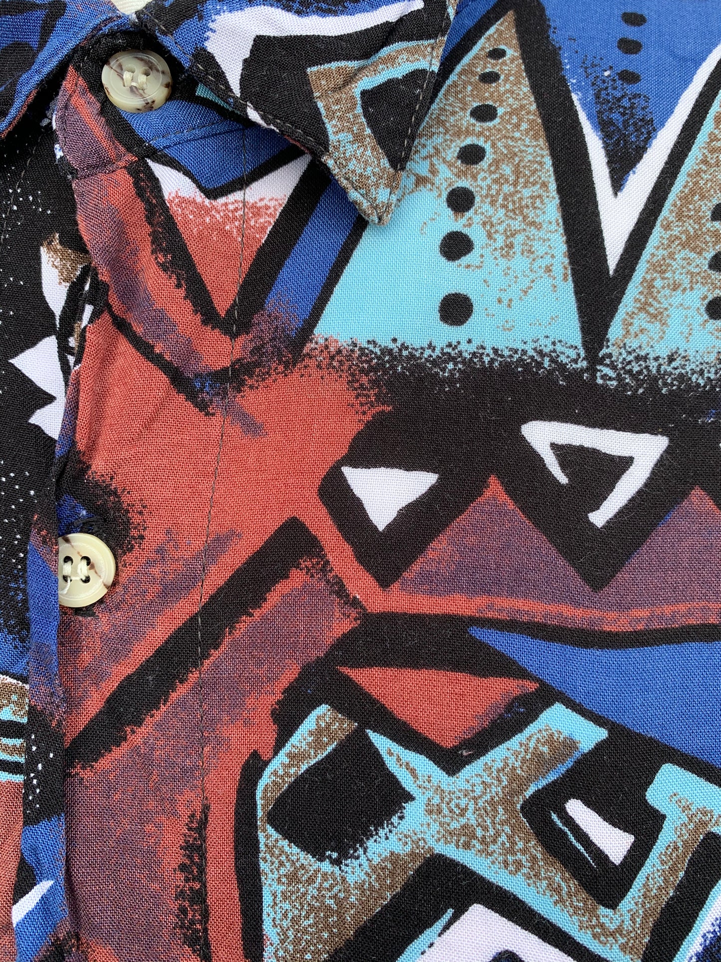 80s abstract shirt Large