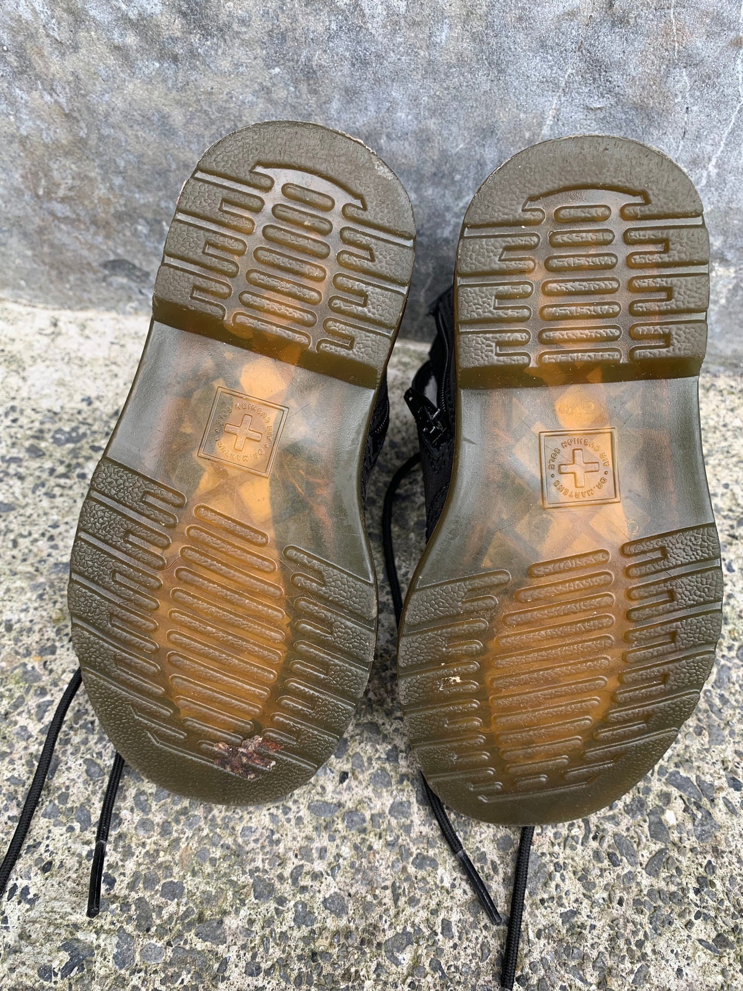 Furry Dr Martens uk 7 (eu 24)