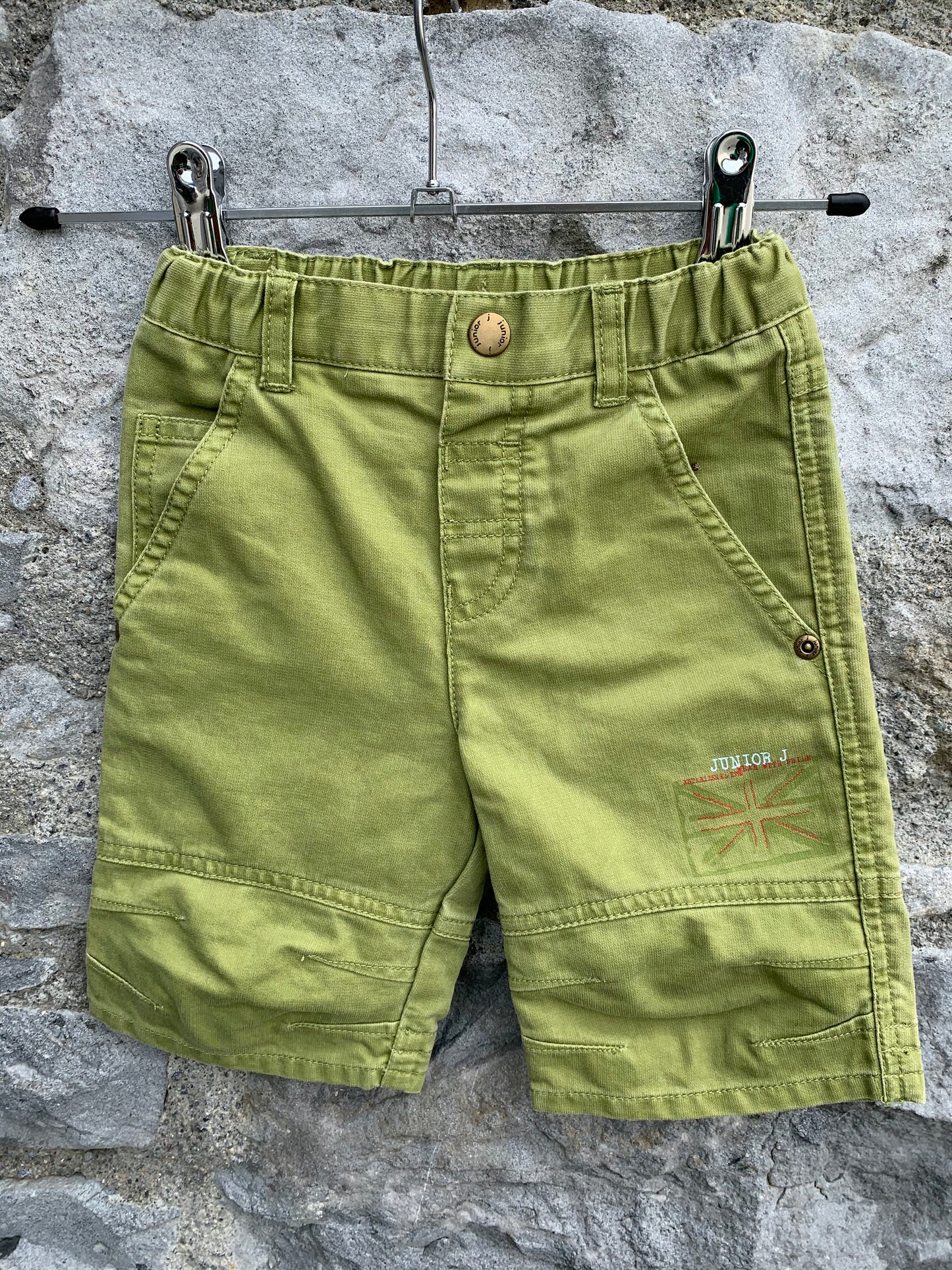 Green shorts 12-18m (80-86cm)