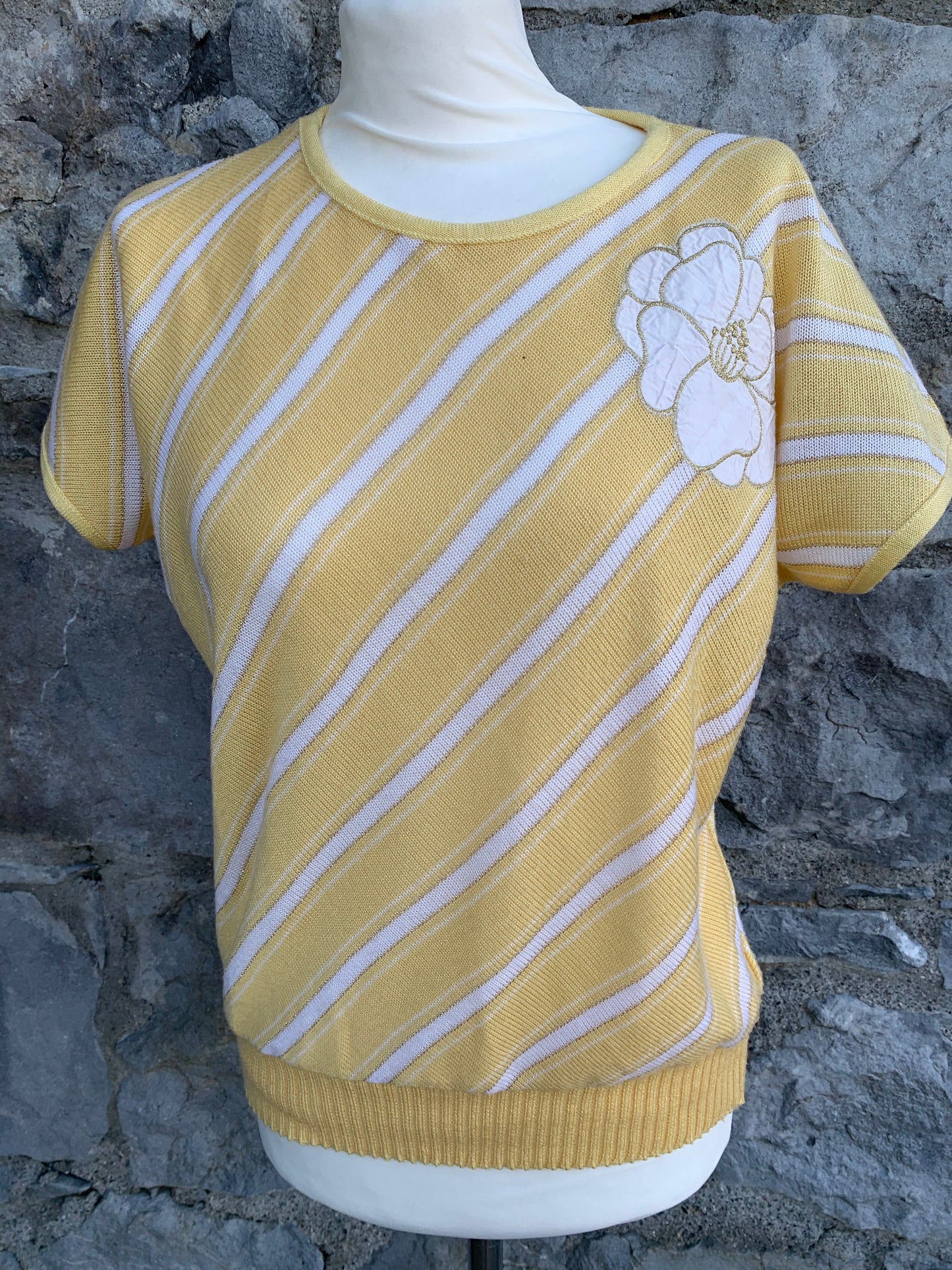 Yellow stripy top with a flower uk 10