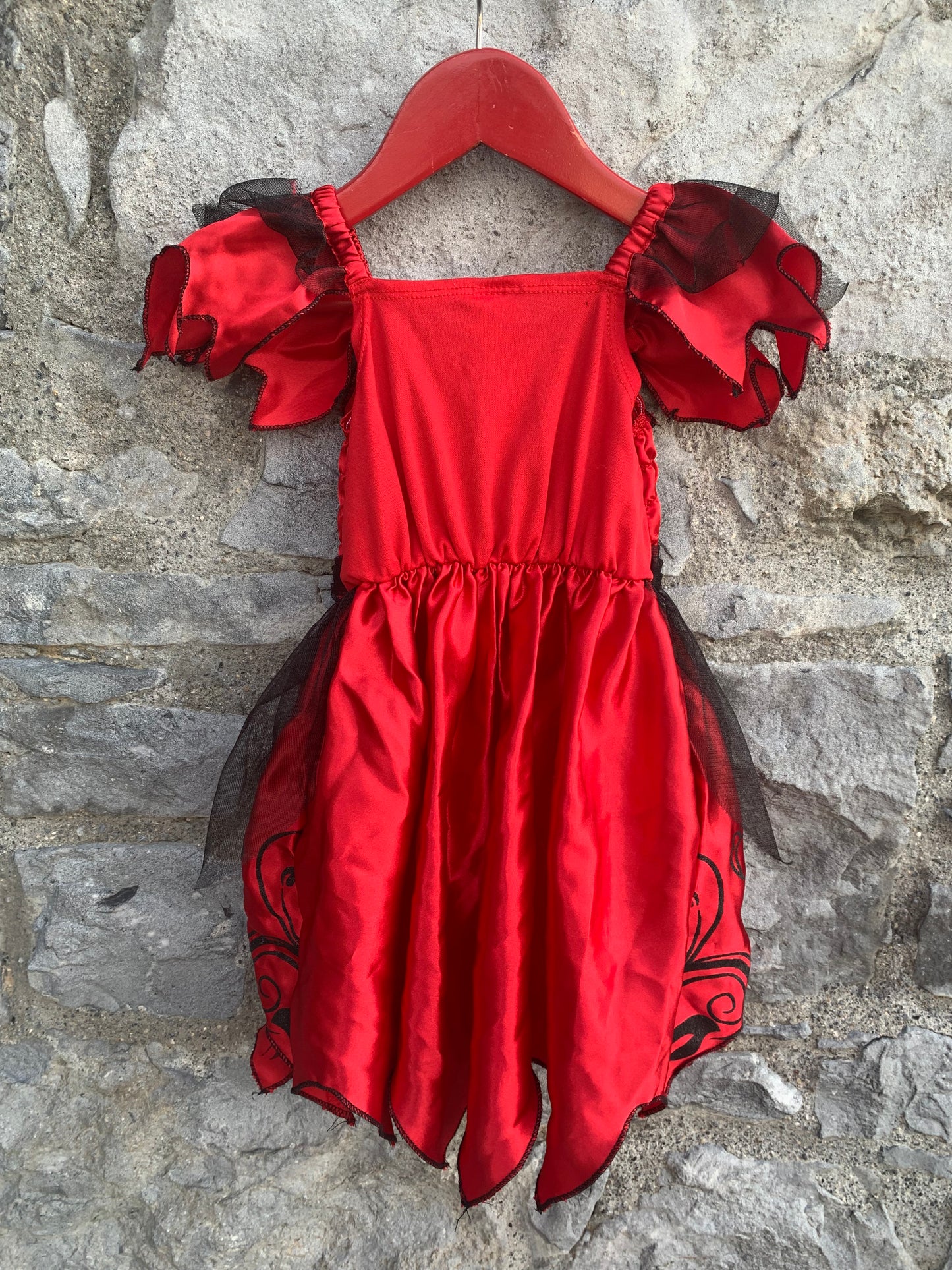 Red witch 2-3y (92-98cm)