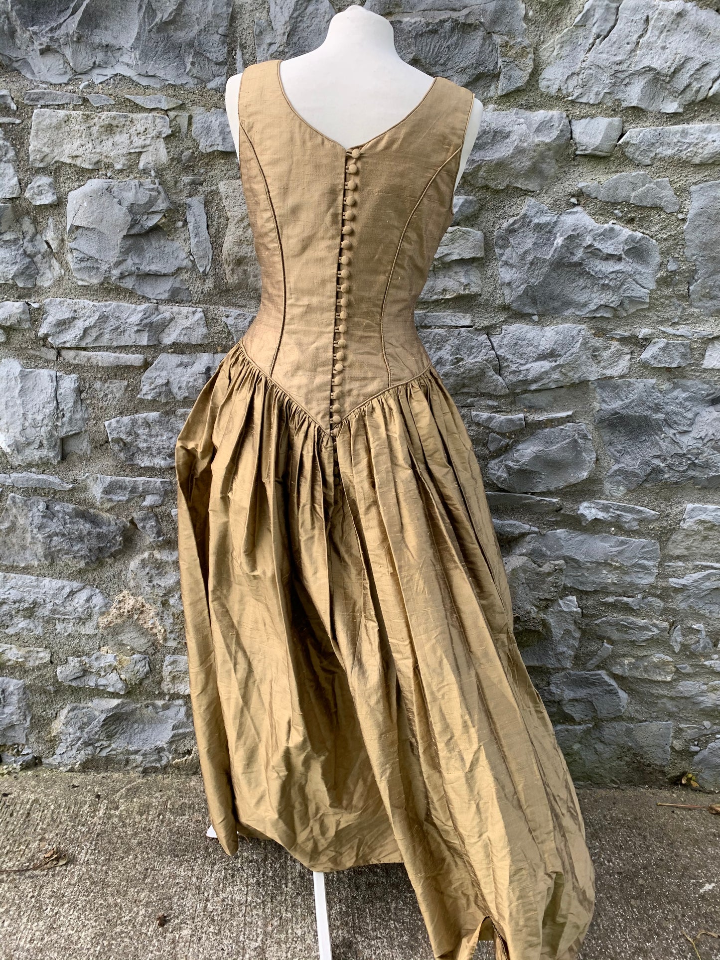 Gold evening maxi dress uk 8