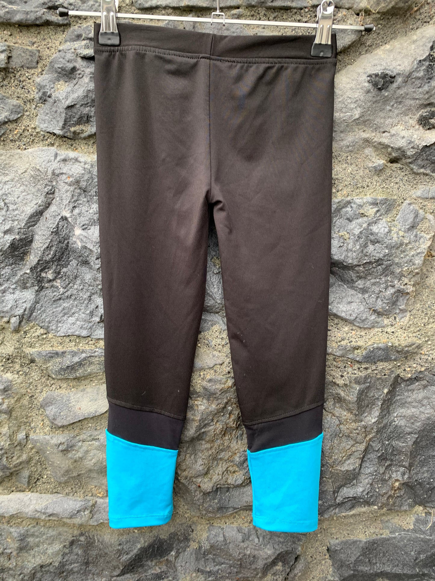 Black leggings 4y (104cm)