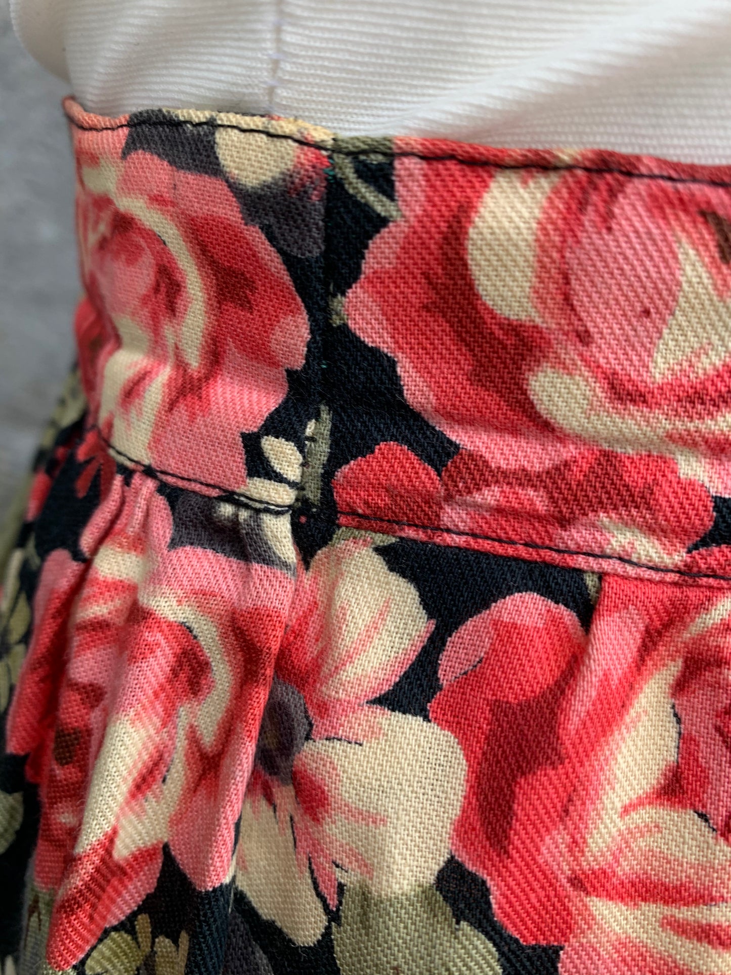 90s roses skirt uk 8