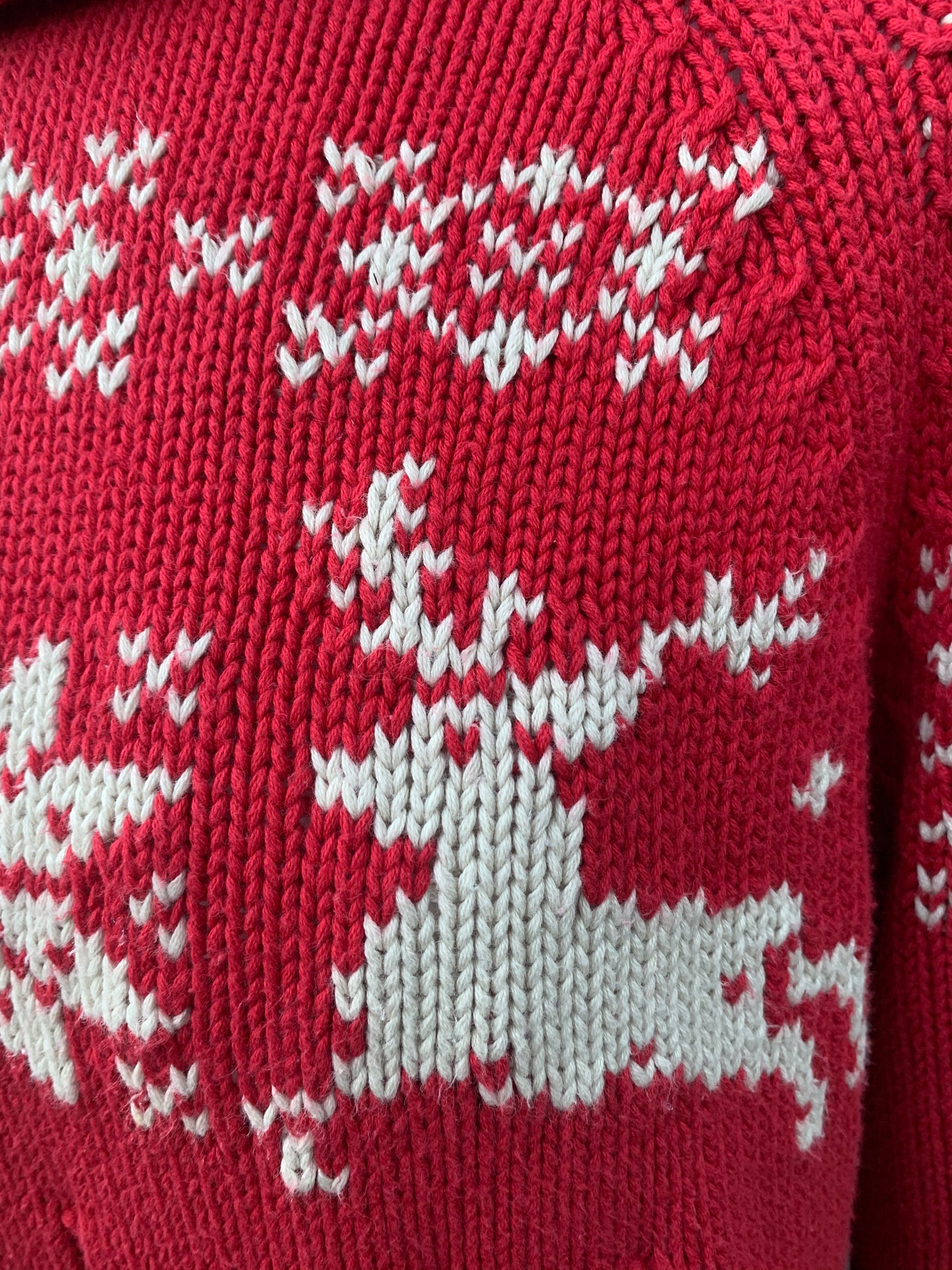 Red turtleneck with reindeer uk 10-12