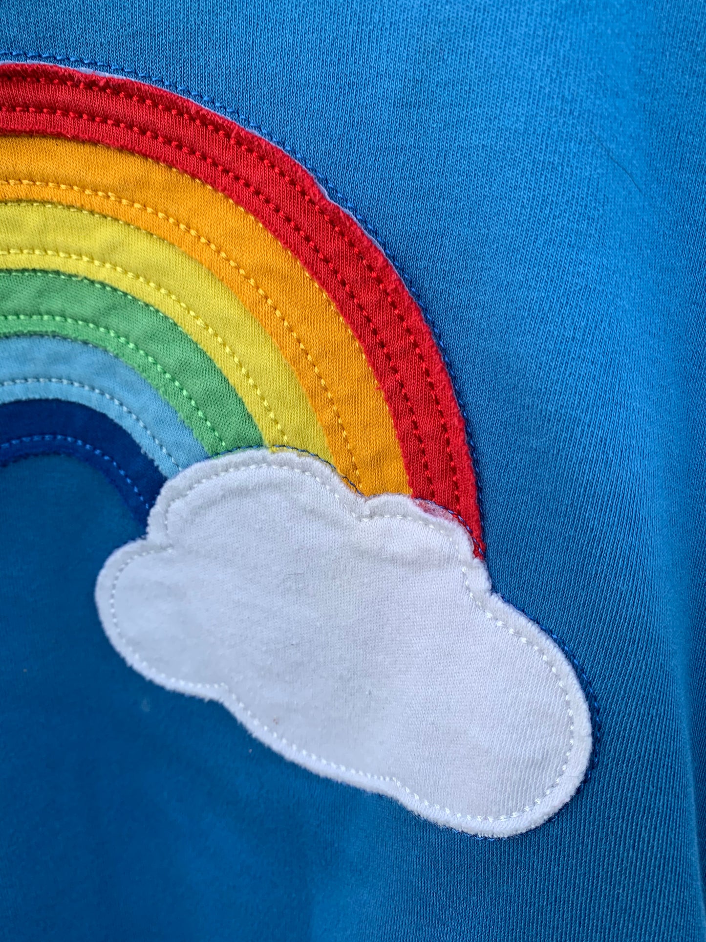 TT top with rainbow 5y (110cm)