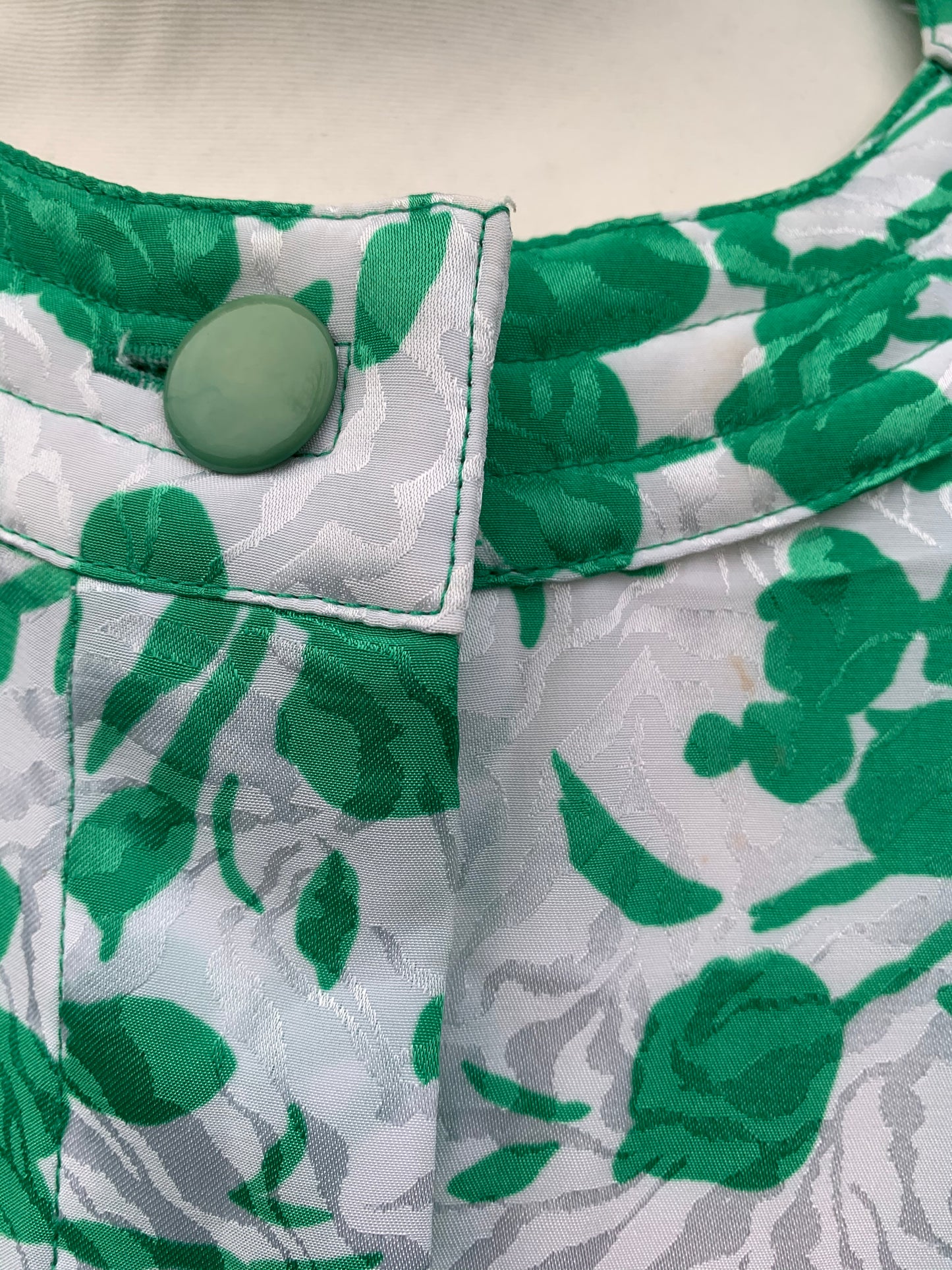 Hardob 80s green&white blouse uk 14