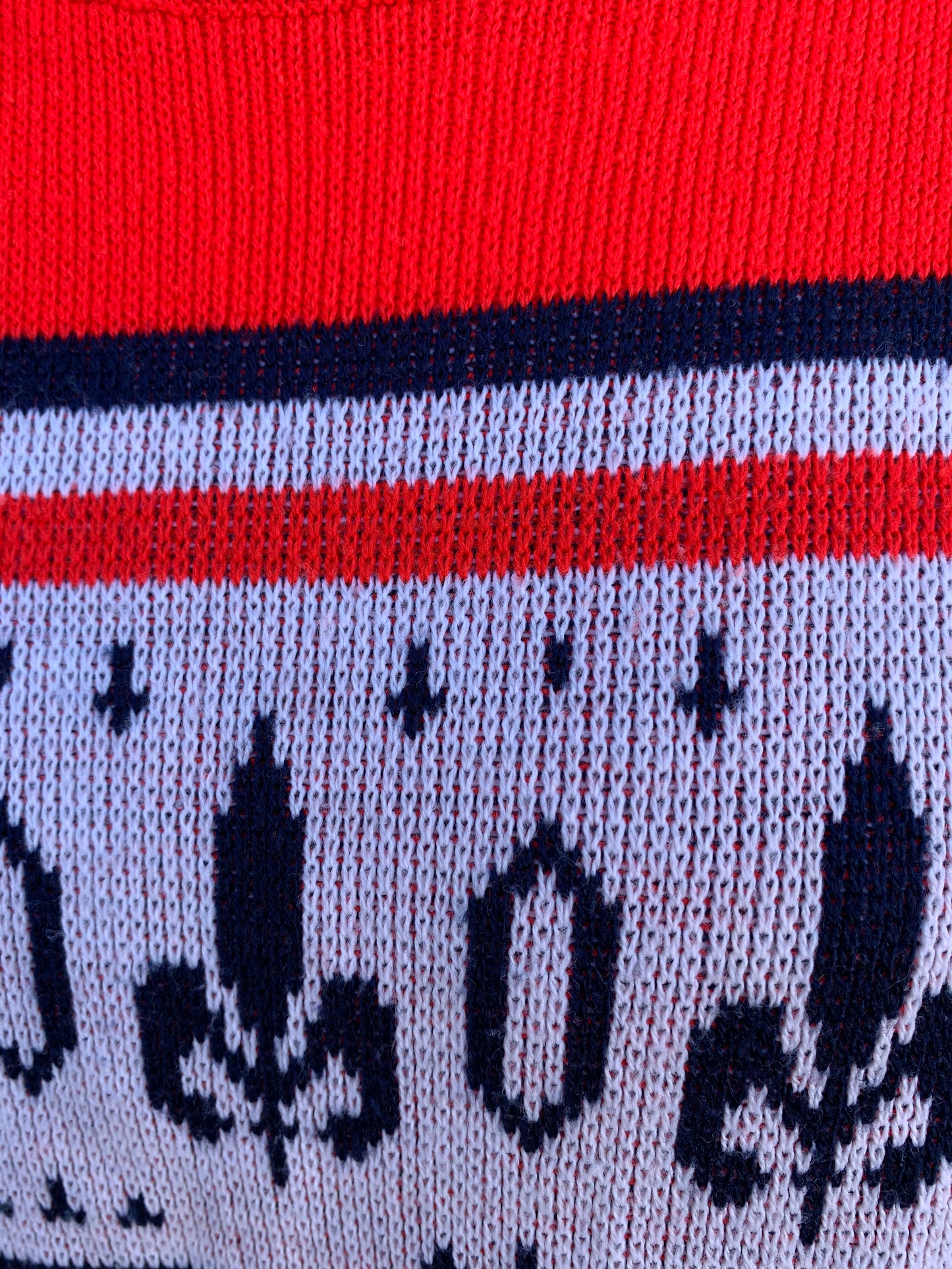 80s red&navy jumper uk 8-10