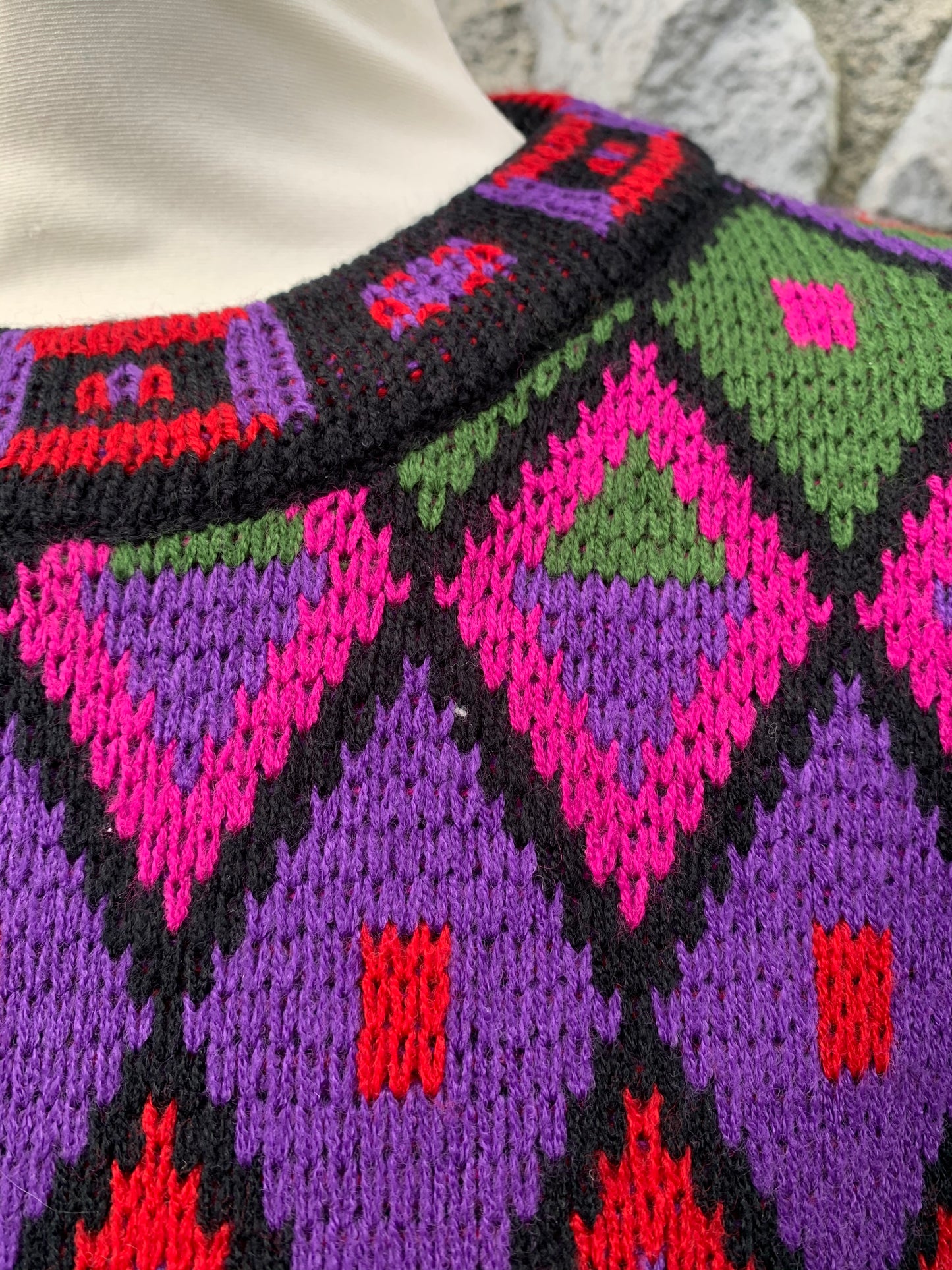 90s diamonds print jumper uk 12