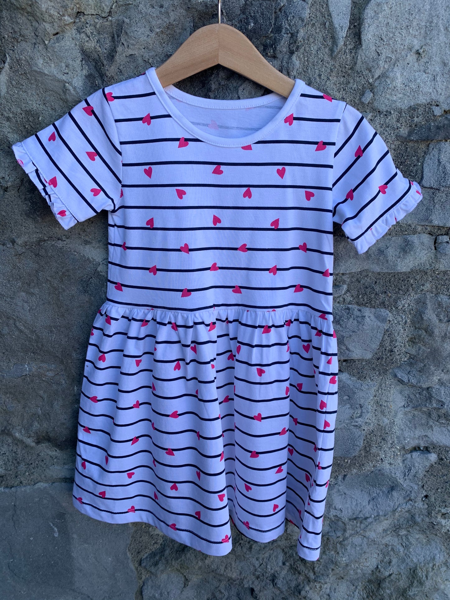 Stripy dress with hearts 2-3y (92-98cm)