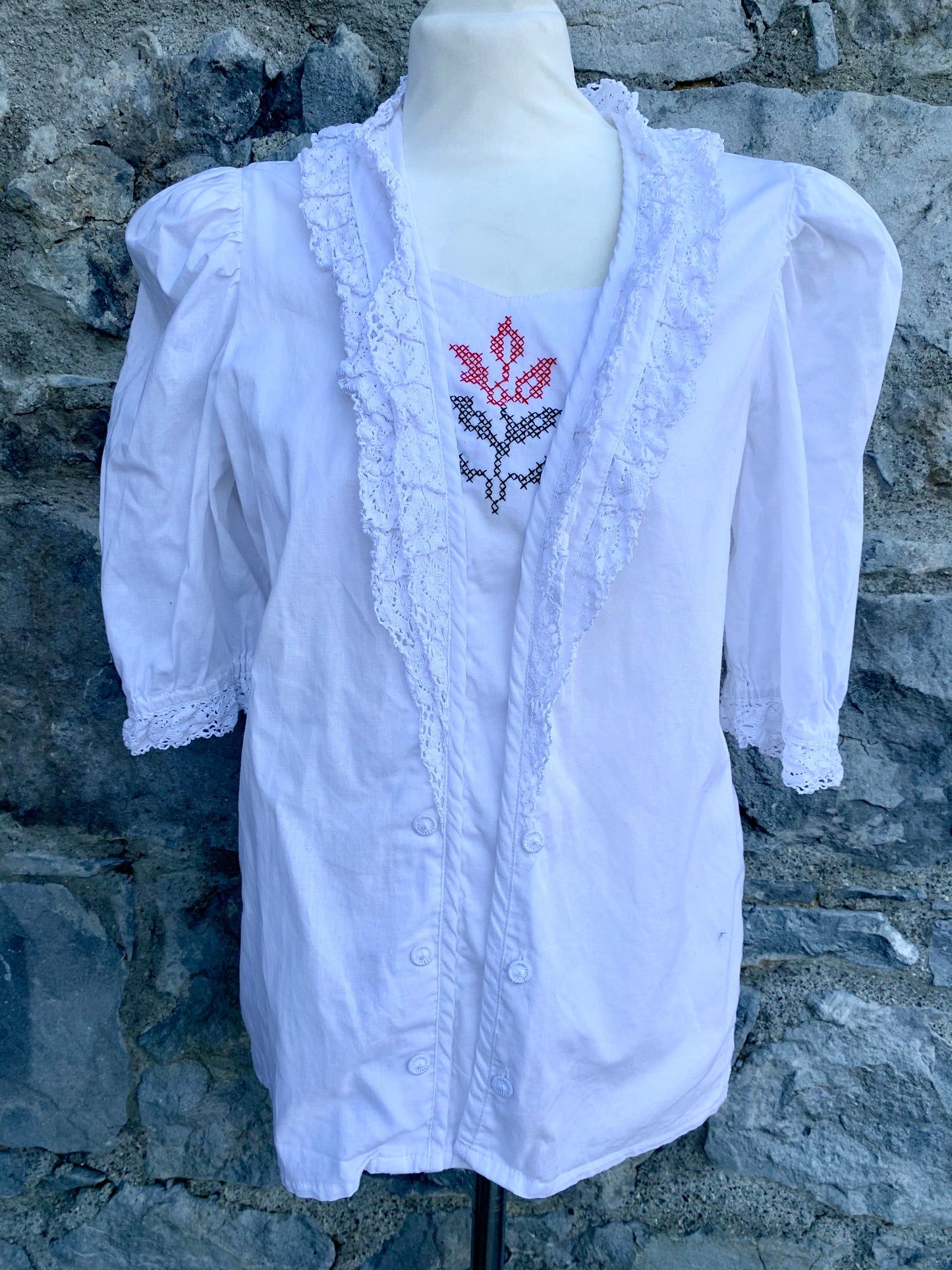 Giesswein Austrian folk set uk 10