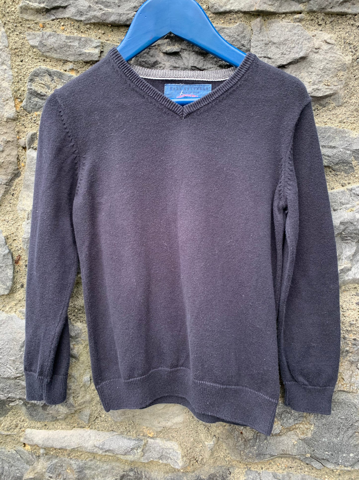 Navy jumper 5-6y (110-116cm)