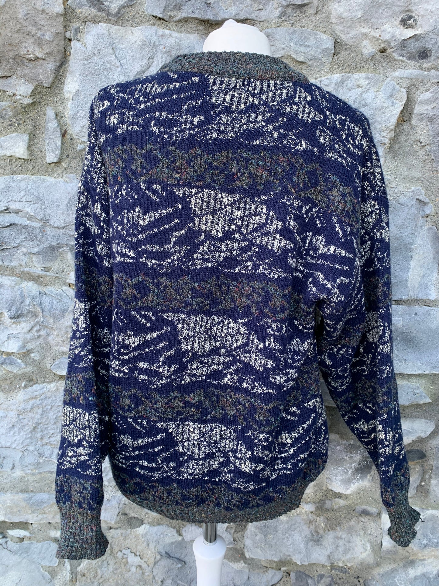 80s blue&grey stripy jumper Medium