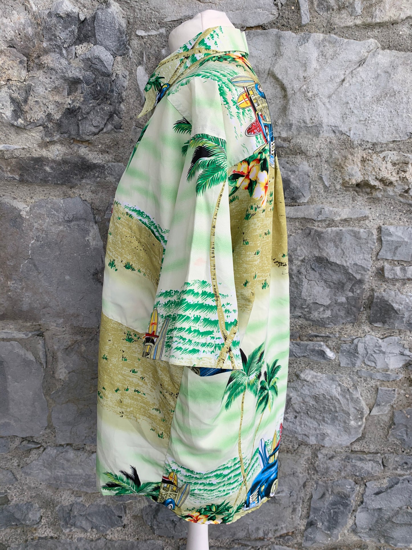 KCL Hawaiian shirt with surf boards M/L