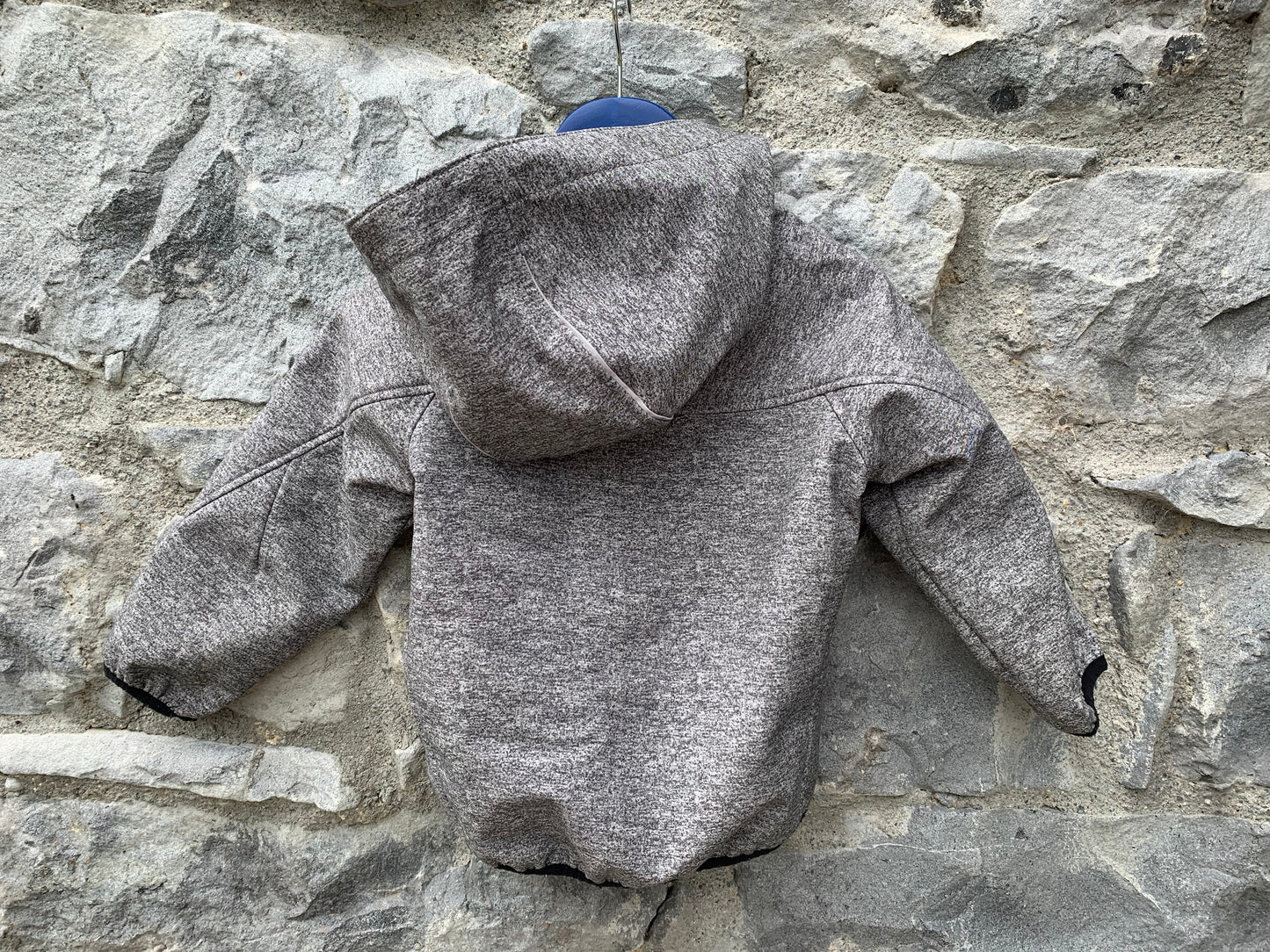 Grey softshell jacket 18-24m (86-92cm)