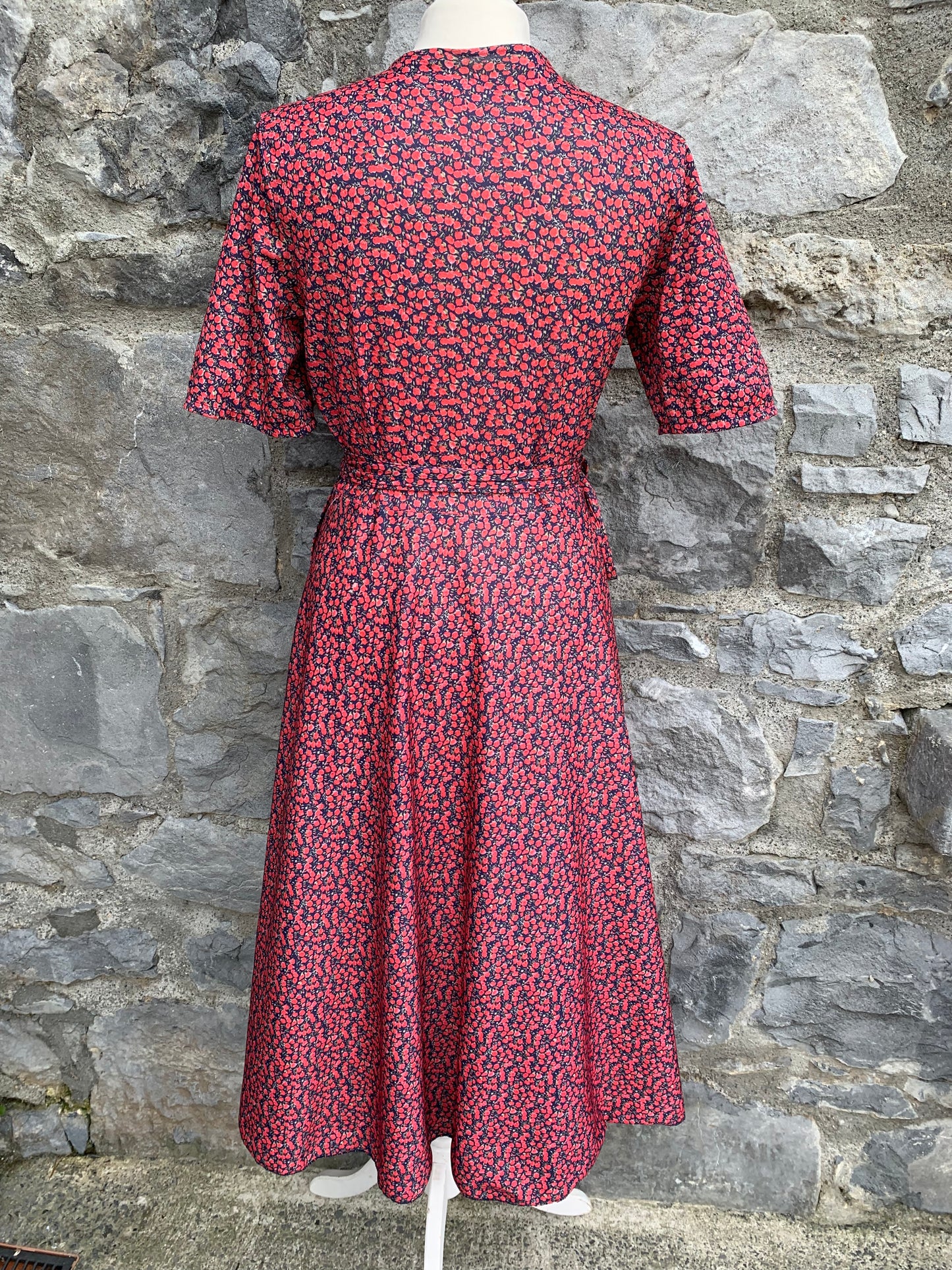 Red flowers wrap dress uk 10-12