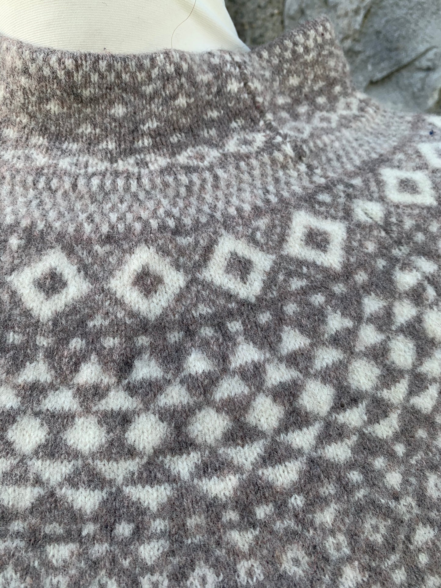 Beige jumper with Norwegian print uk 10