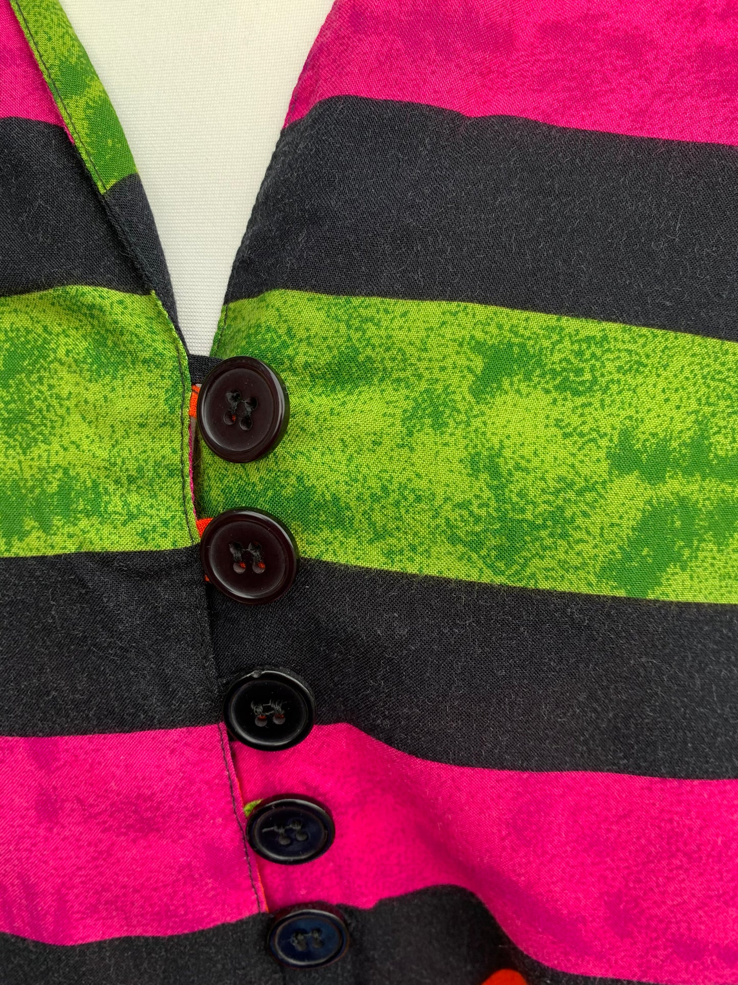 90s rainbow shirt uk 14