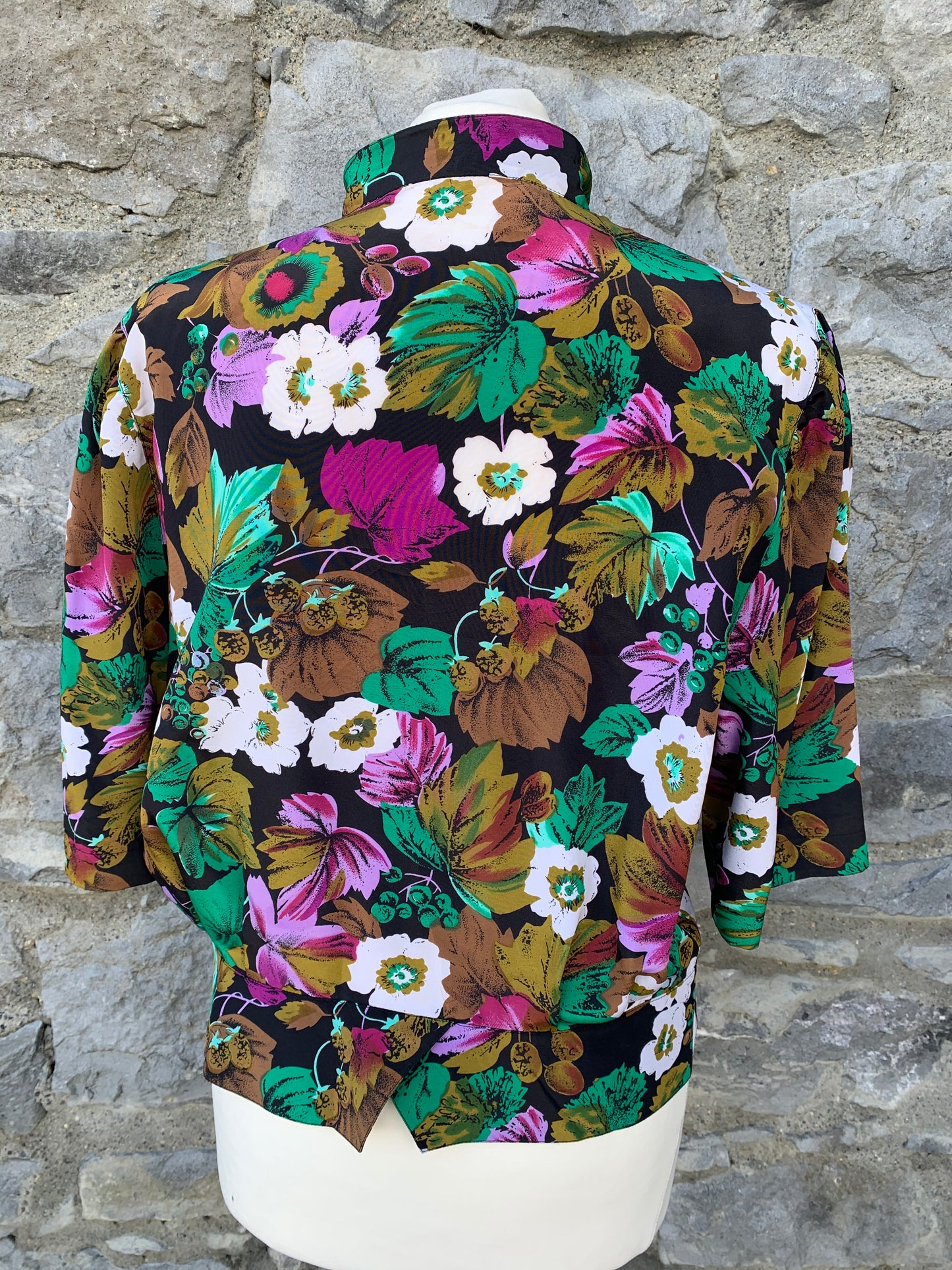 Flowers&leaves blouse uk 12