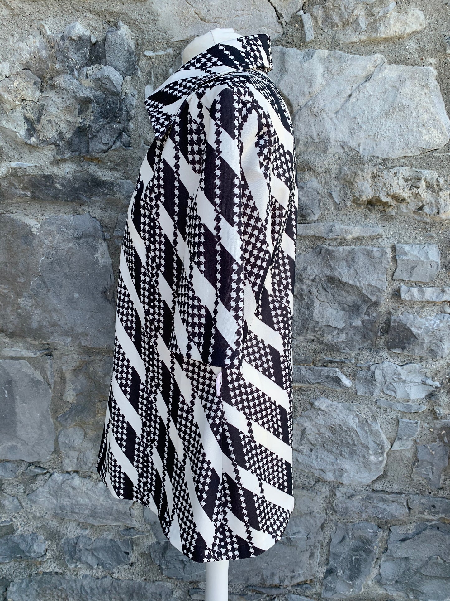 Olino 70s Black&white top uk 12
