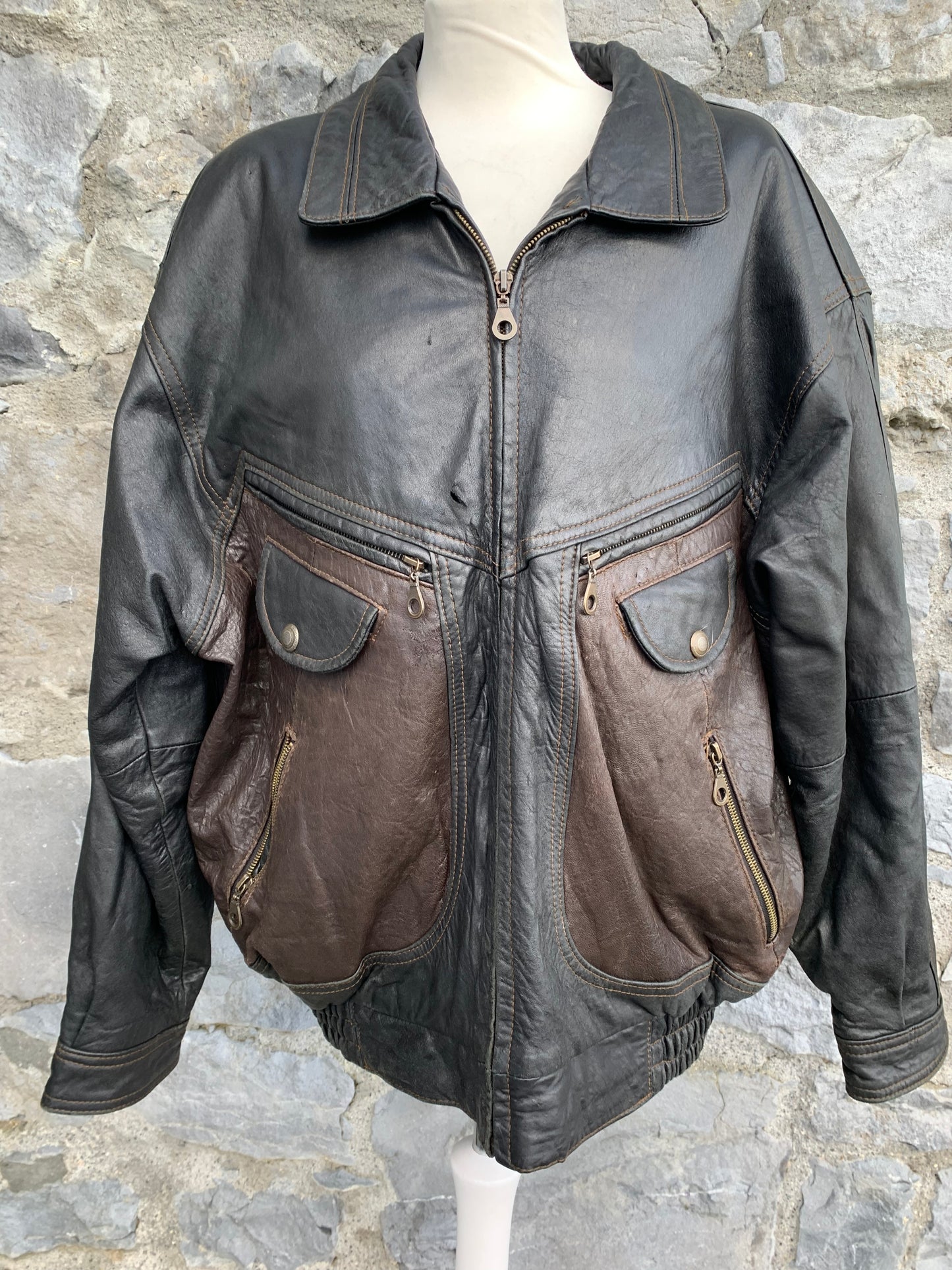 Black&brown leather jacket Large