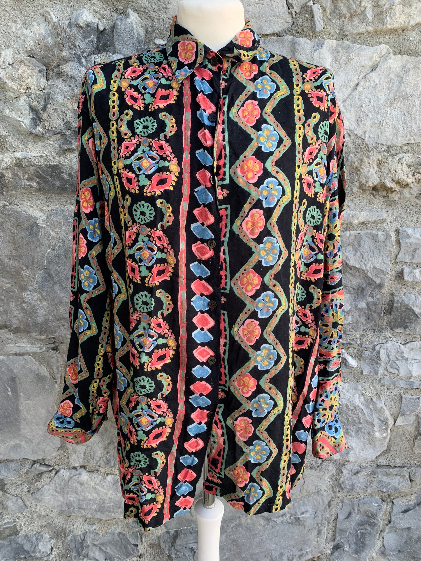 Extension 90s abstract floral shirt Medium