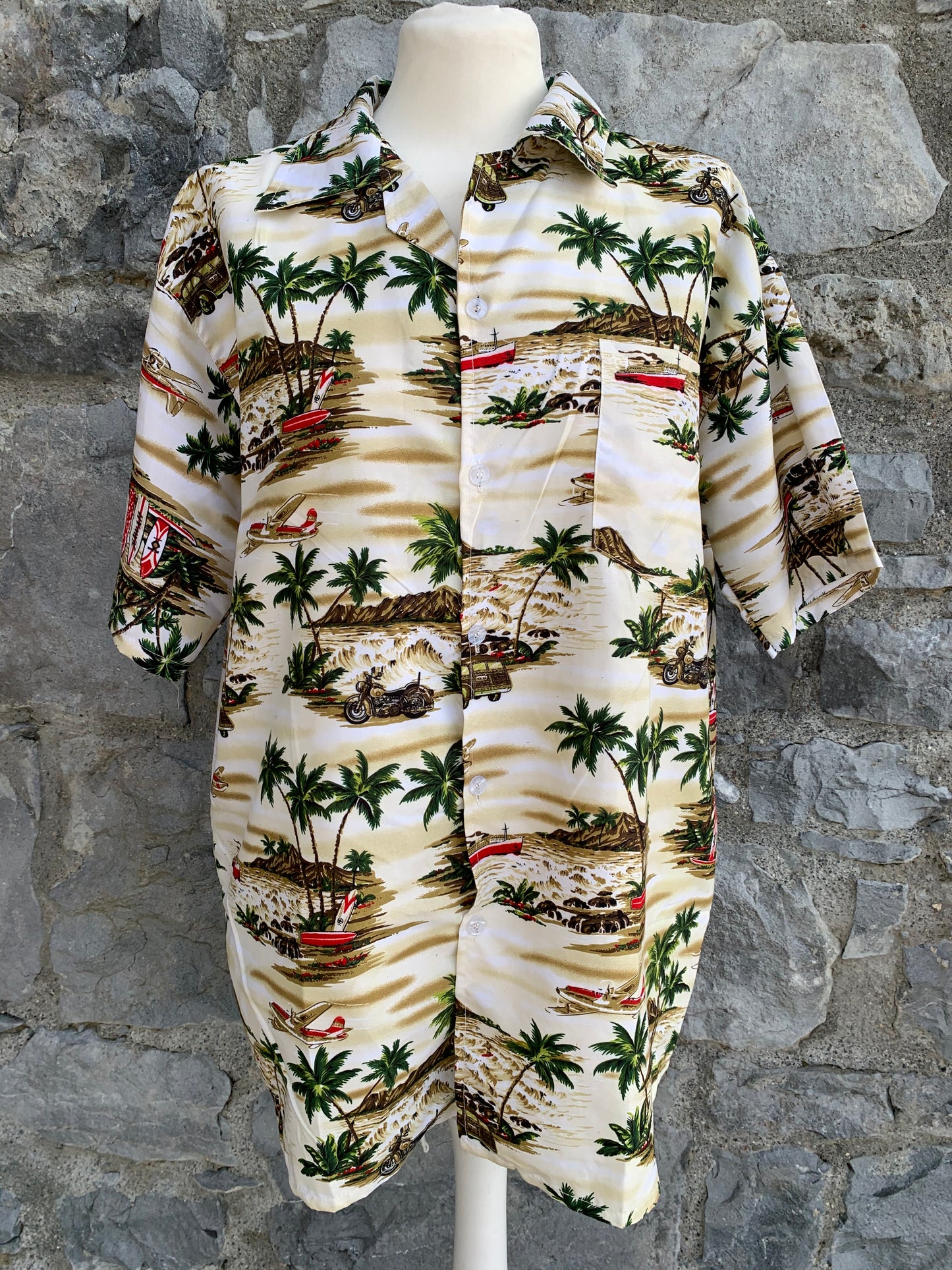 Chase palm trees&cars shirt Medium