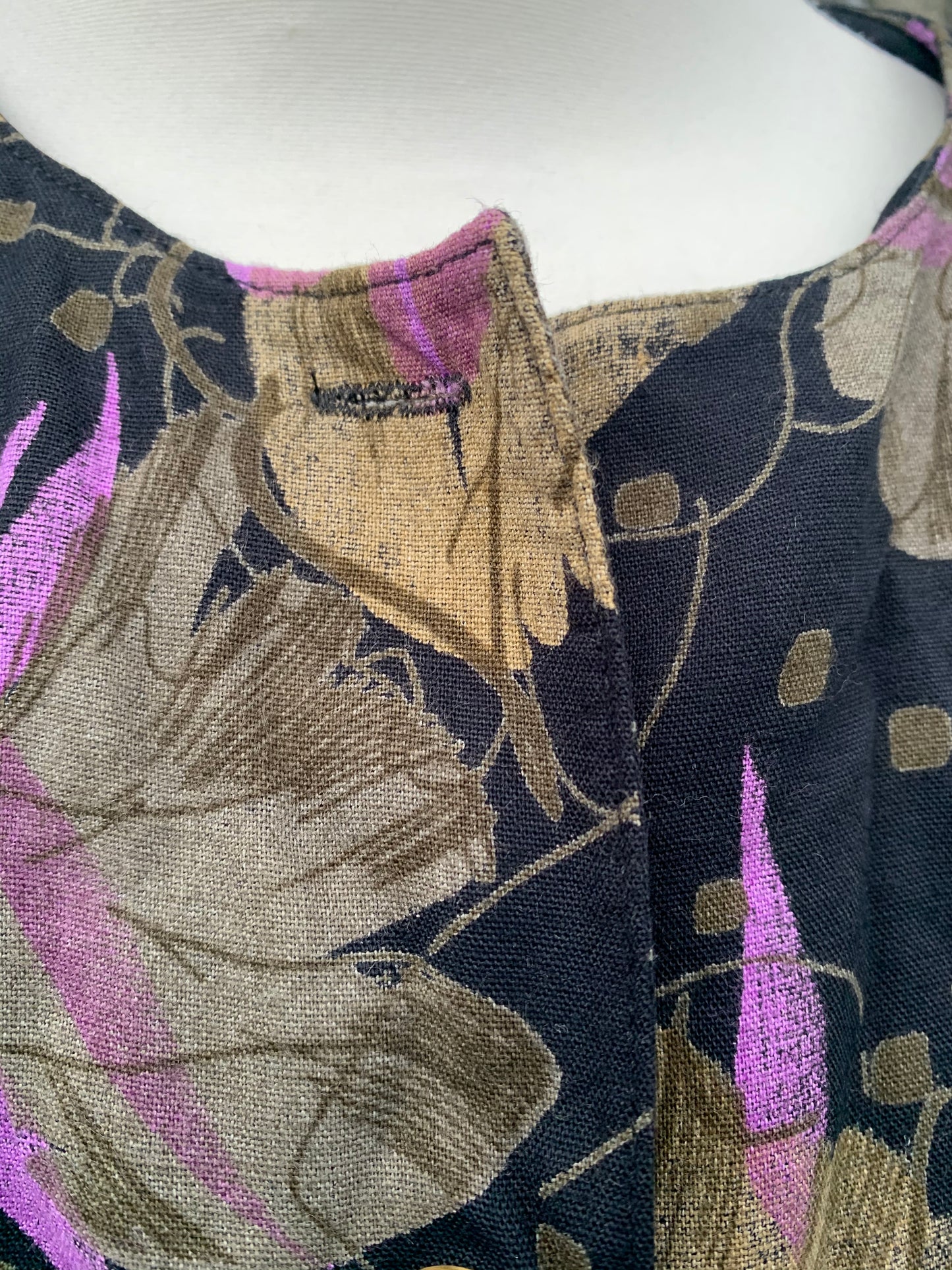Floral black top uk 14