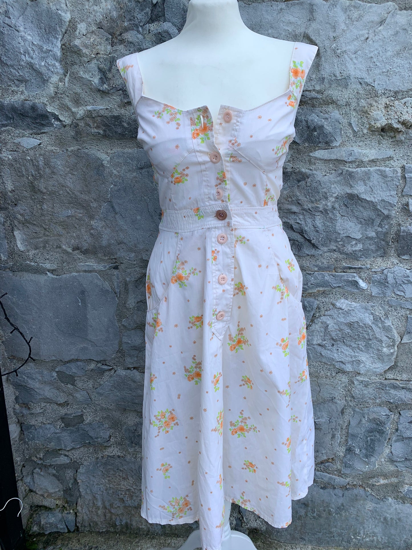 Dana 70s white dress with flowers uk 6
