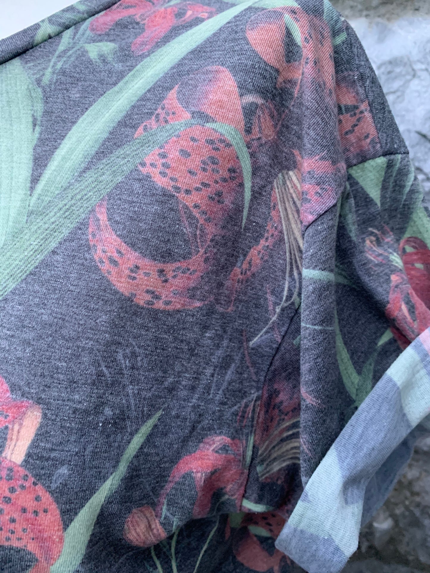 Floral T-shirt XS