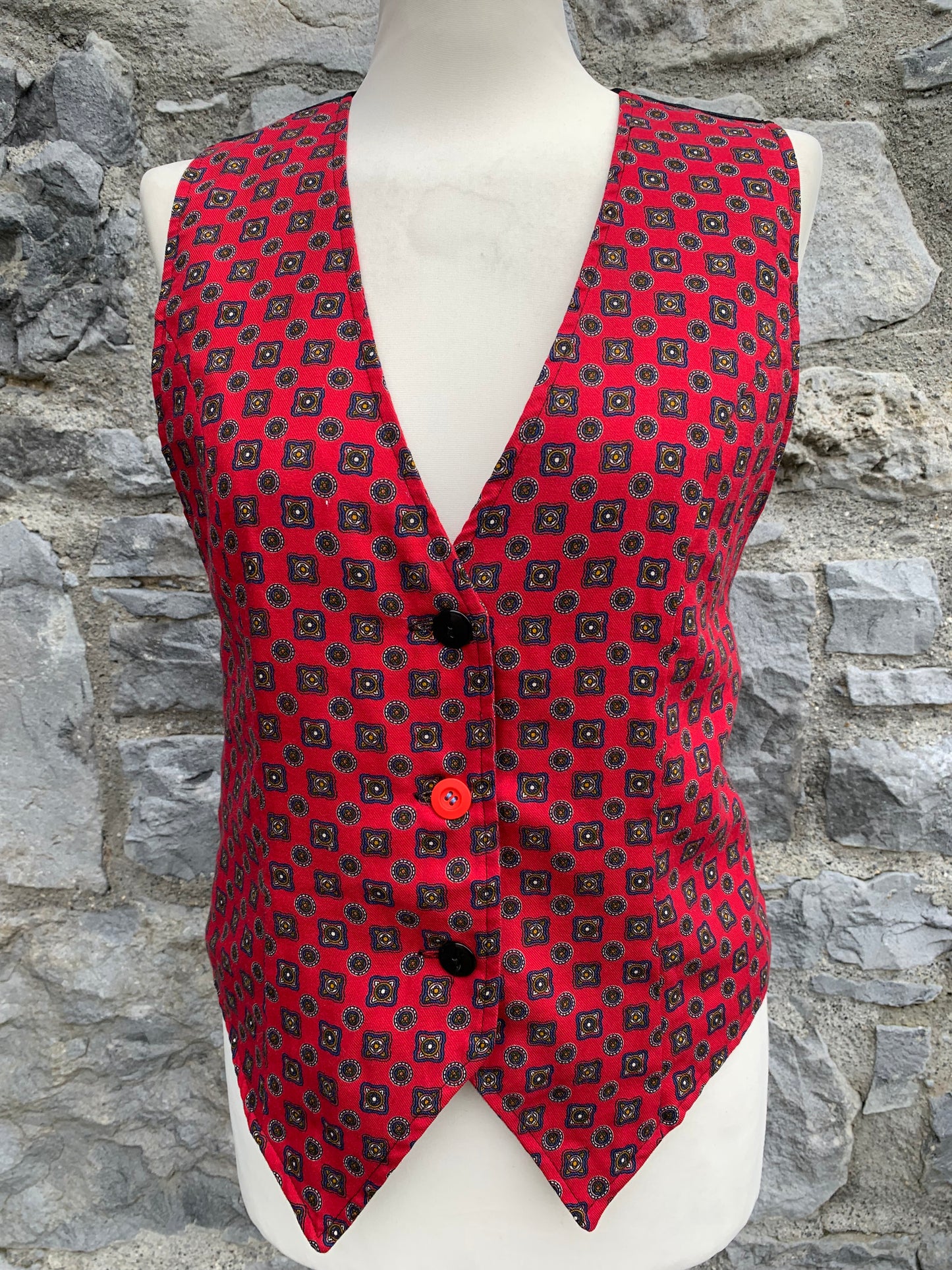 Red waistcoat uk 10