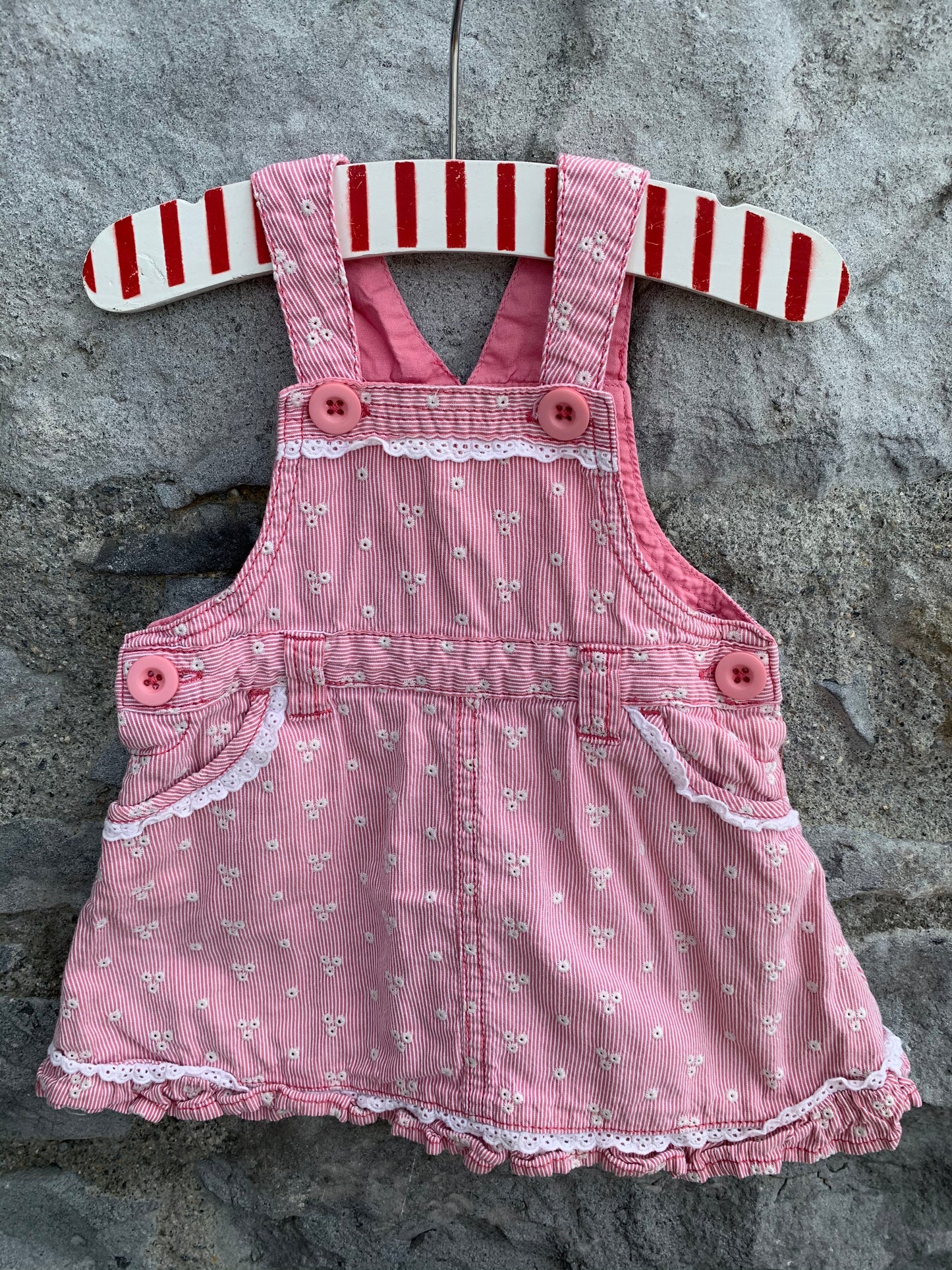 Stripy pink pinafore 3-6m (62-68cm)